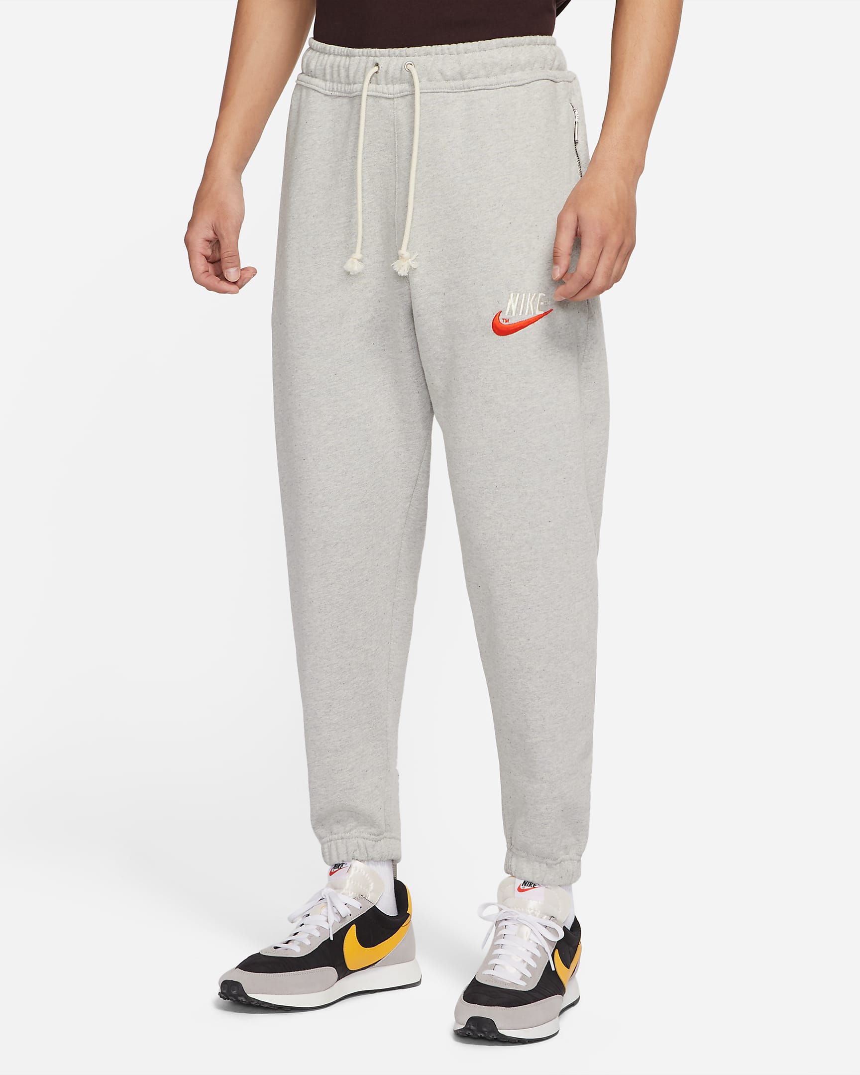 Nike Sportswear 男子运动长裤 - 麻灰/灰黑/帆白/队橙