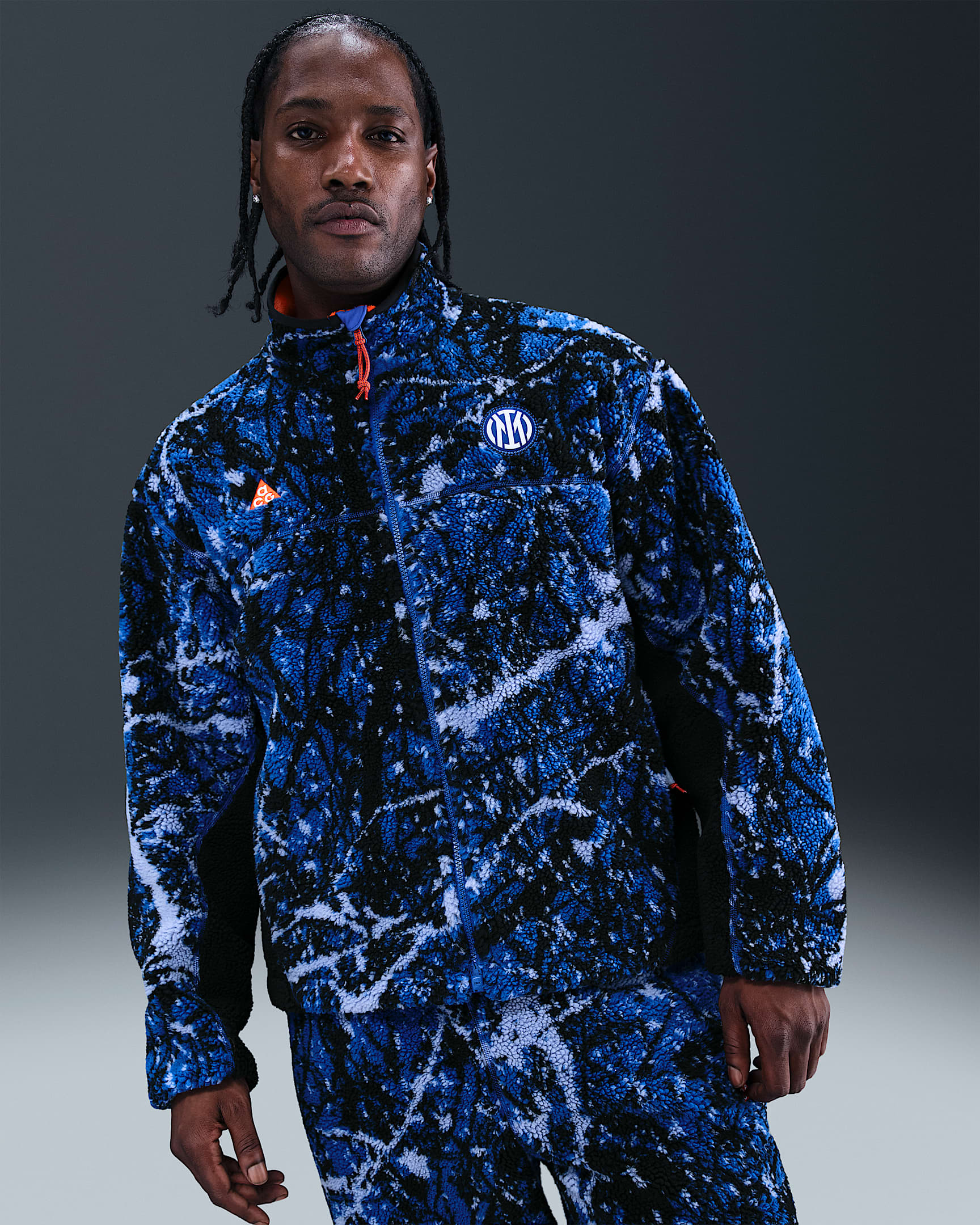 国际米兰足球俱乐部 x ACG "Canwell Glacier" SE Nike Therma-FIT ADV 男子仿羊羔绒足球夹克 - 白色/超蓝/安全橙/白色