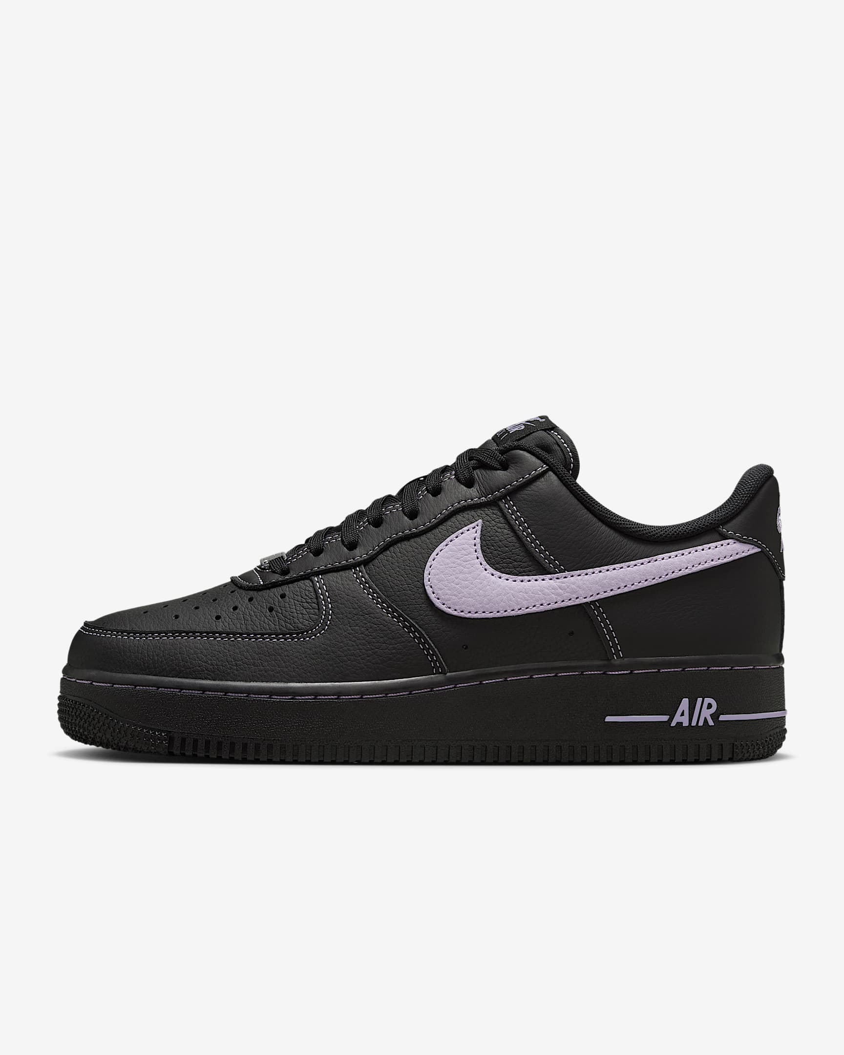 Nike Air Force 1 '07 LV8 男子空军一号运动鞋 - 黑/绣球花紫