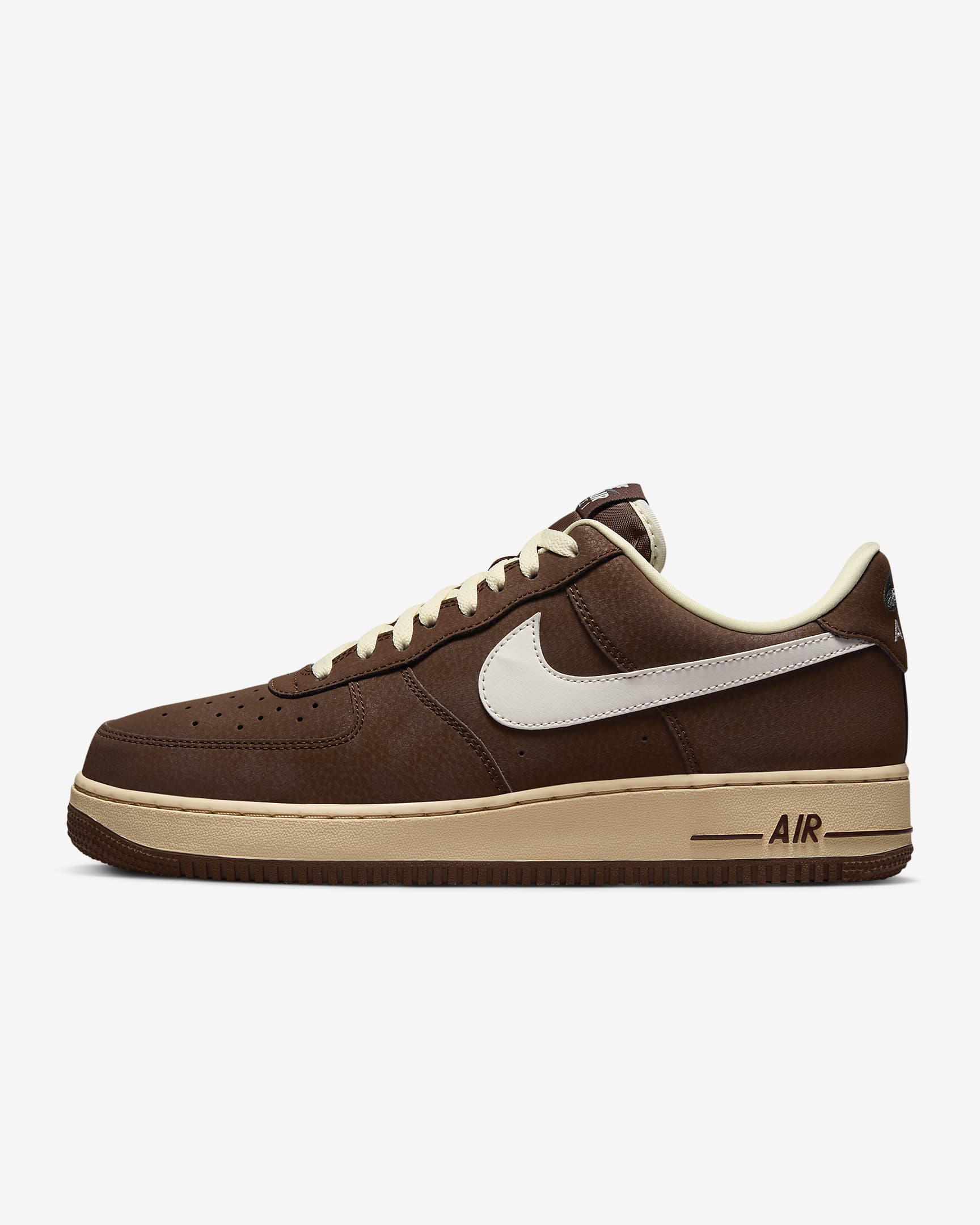 Nike Air Force 1 '07 男子空军一号运动鞋 - 惊喜可可色/椰奶色/绿古色/帆白