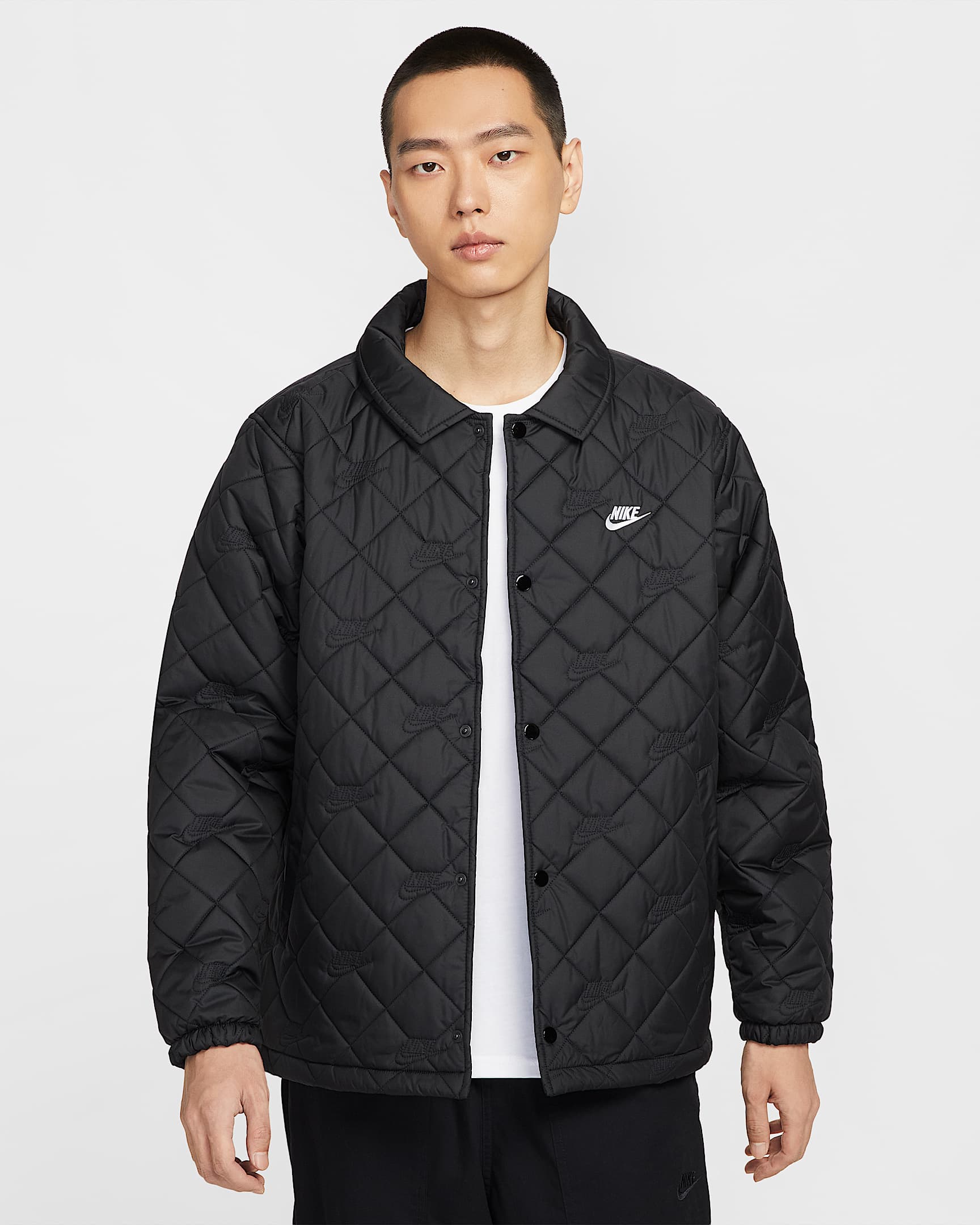 Nike Club 男子拒水教练夹克 - 黑/白色