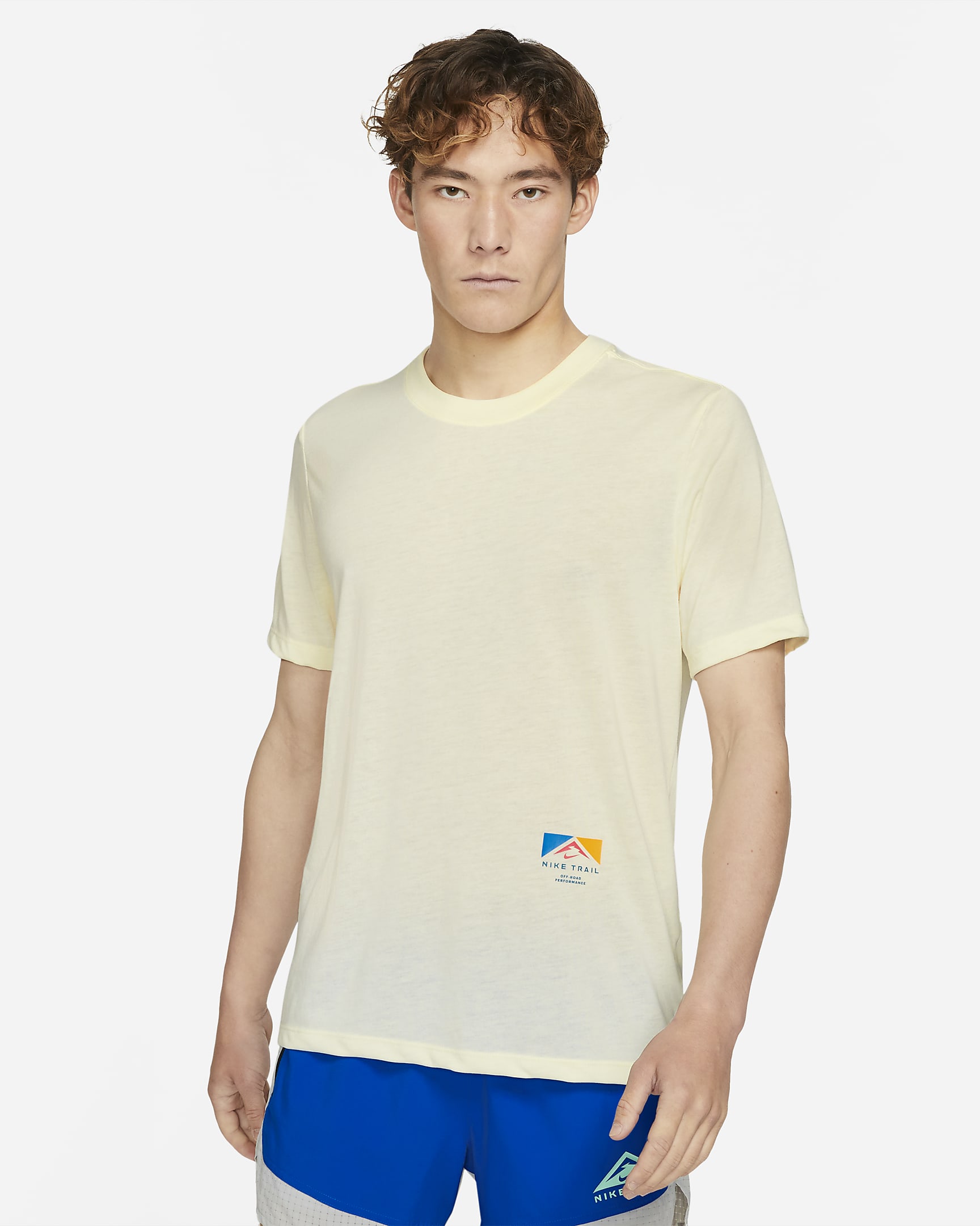 Nike Dri-FIT Trail 男子跑步T恤 - 开司米原色