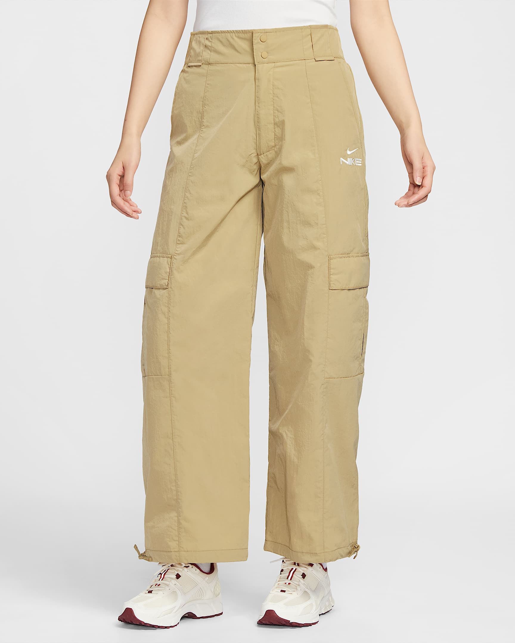 Nike Sportswear 耐克灵蛇迎新系列郑钦文同款女子宽松梭织长裤 - 杏茶色