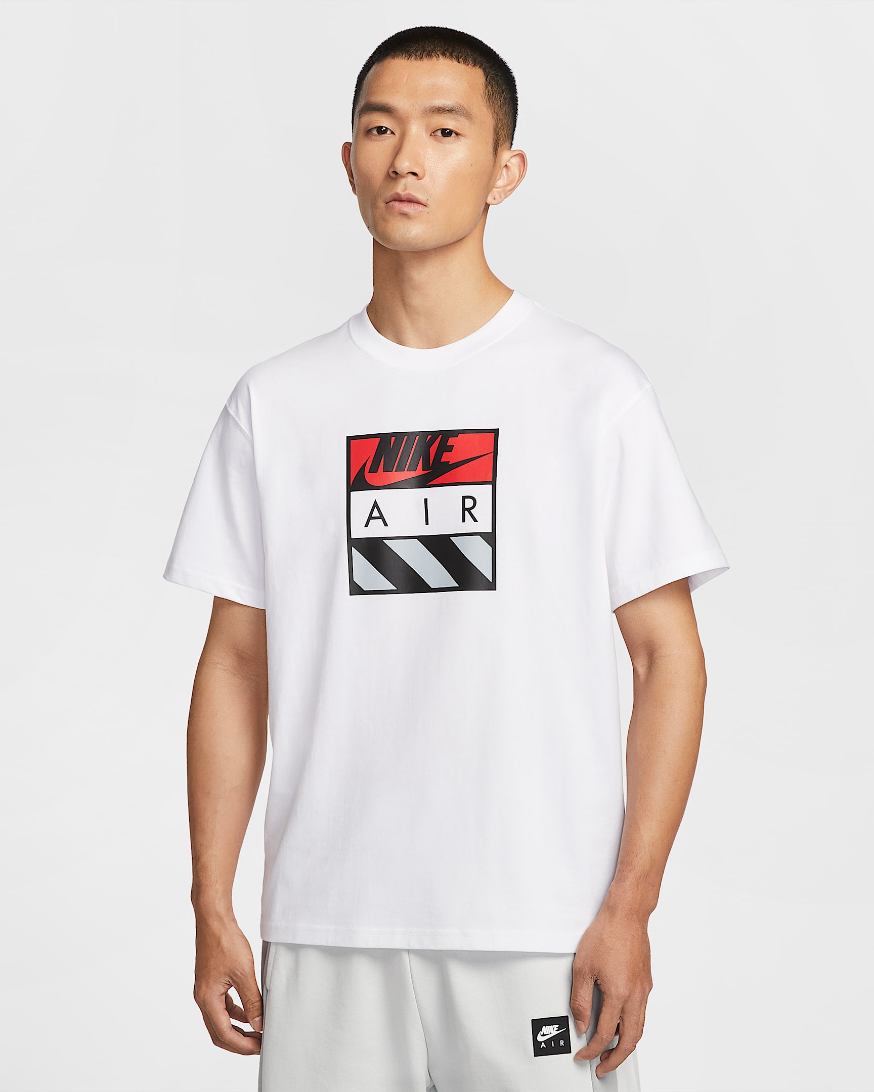 Nike Sportswear 男子T恤 - 白色