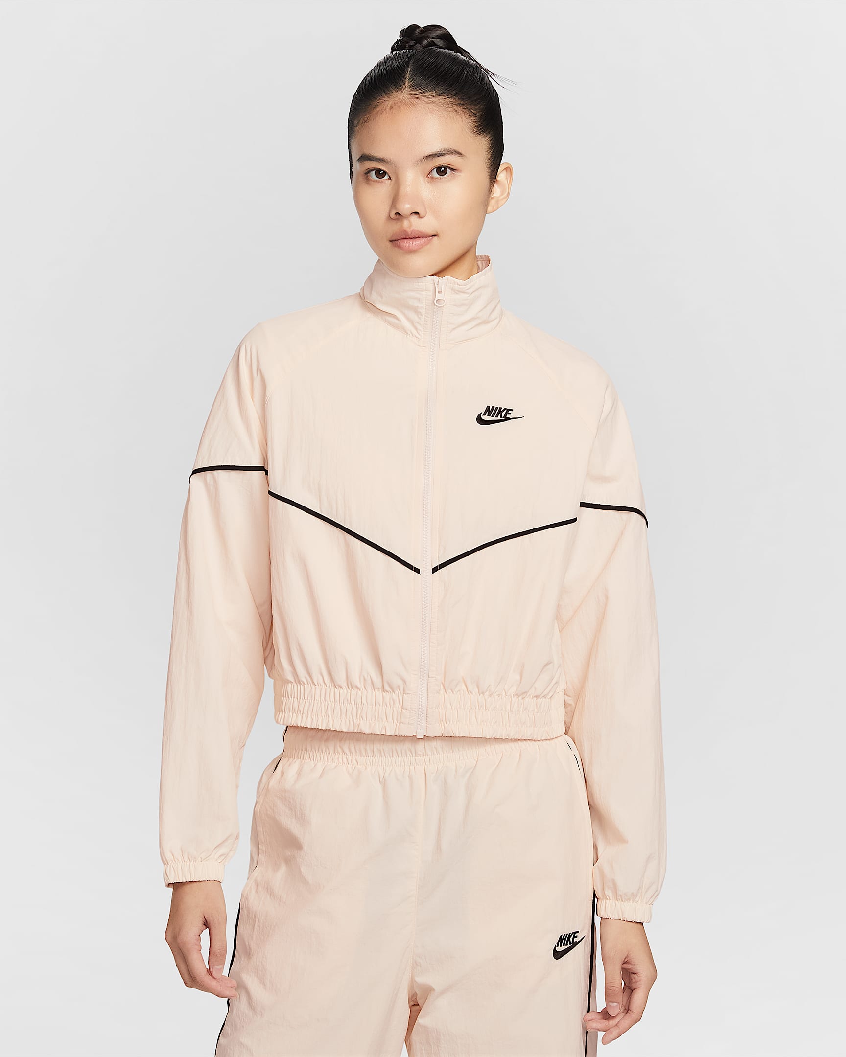 Nike Sportswear Windrunner 女子梭织夹克 - 粉白/黑/黑