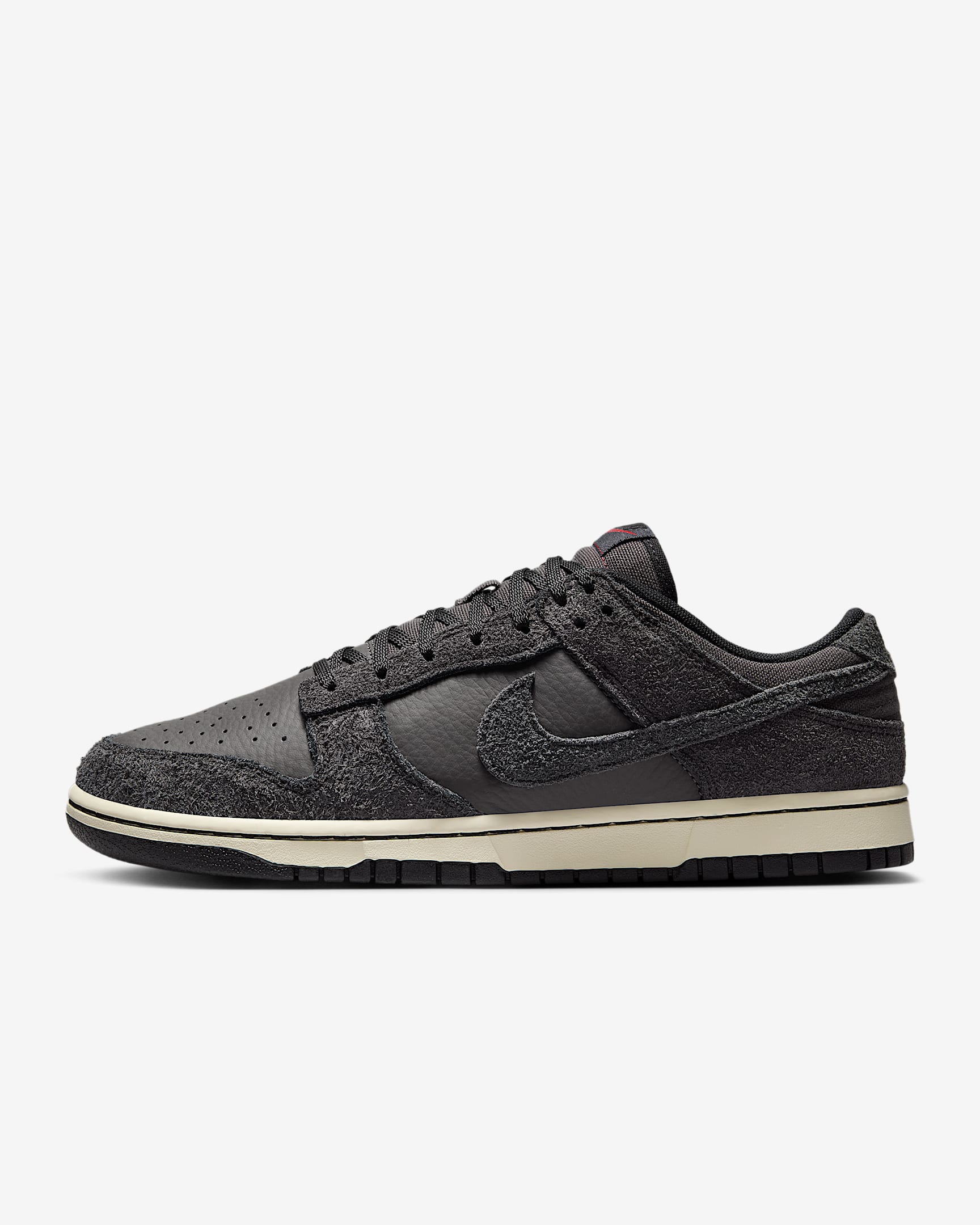 Nike Dunk Low Retro Premium 男子运动鞋 - 黑/中灰/椰奶色/灰黑
