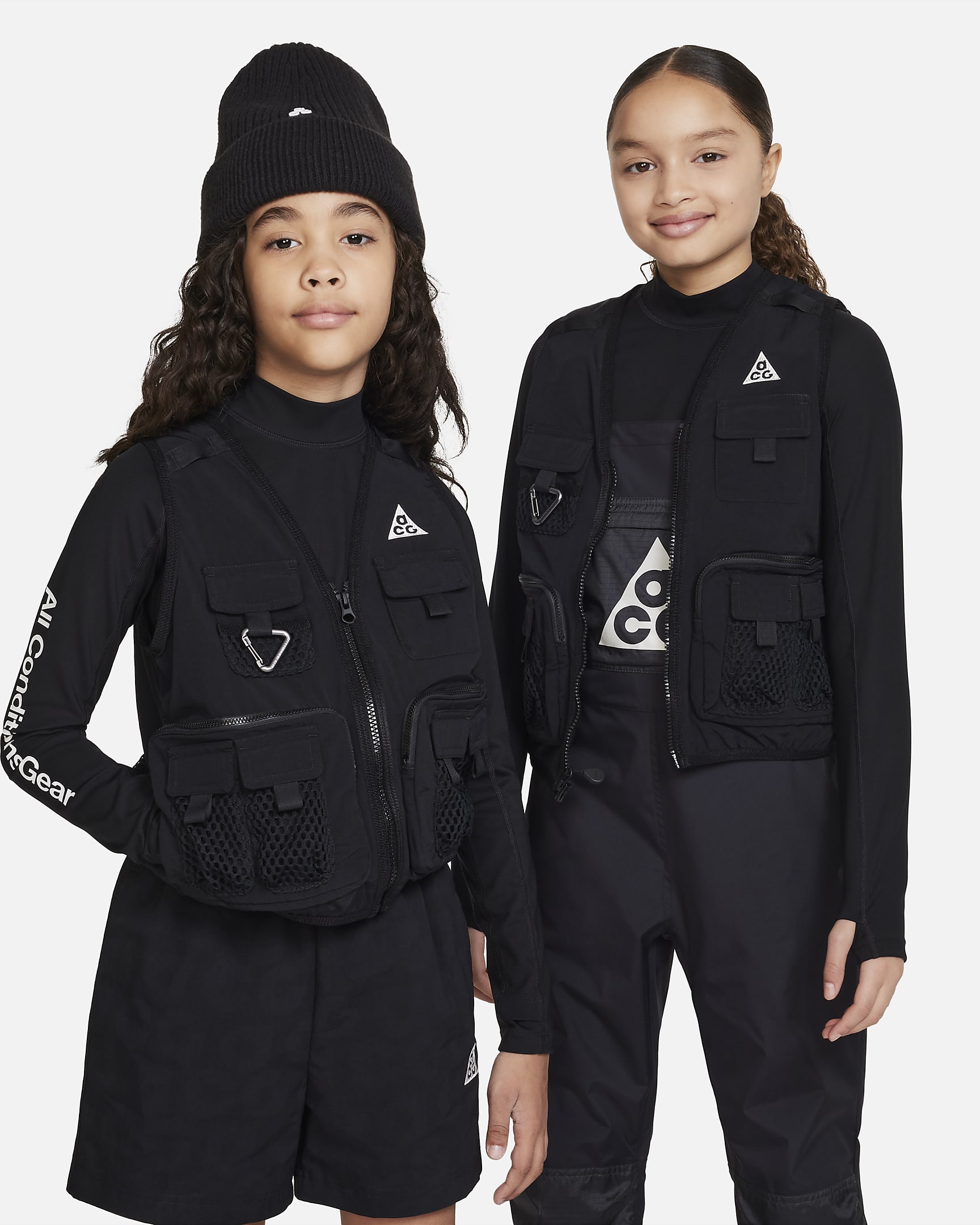 Nike ACG 大童机能风马甲 - 黑/黑/黑/山峰白