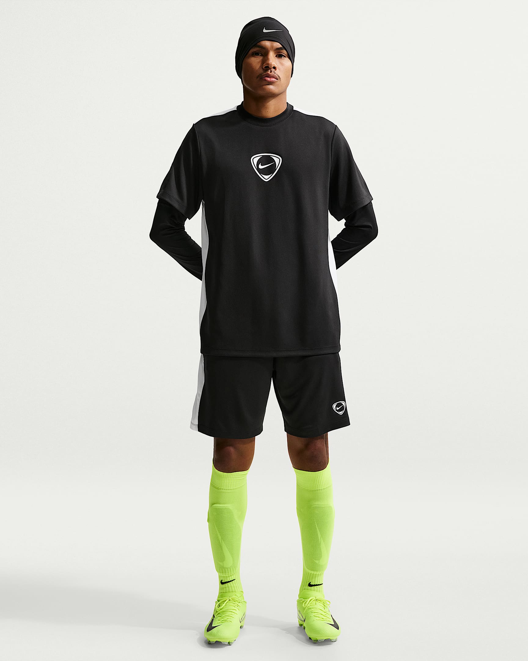 Nike Academy+ Dri-FIT 男子速干足球短裤 - 黑/白色/白色