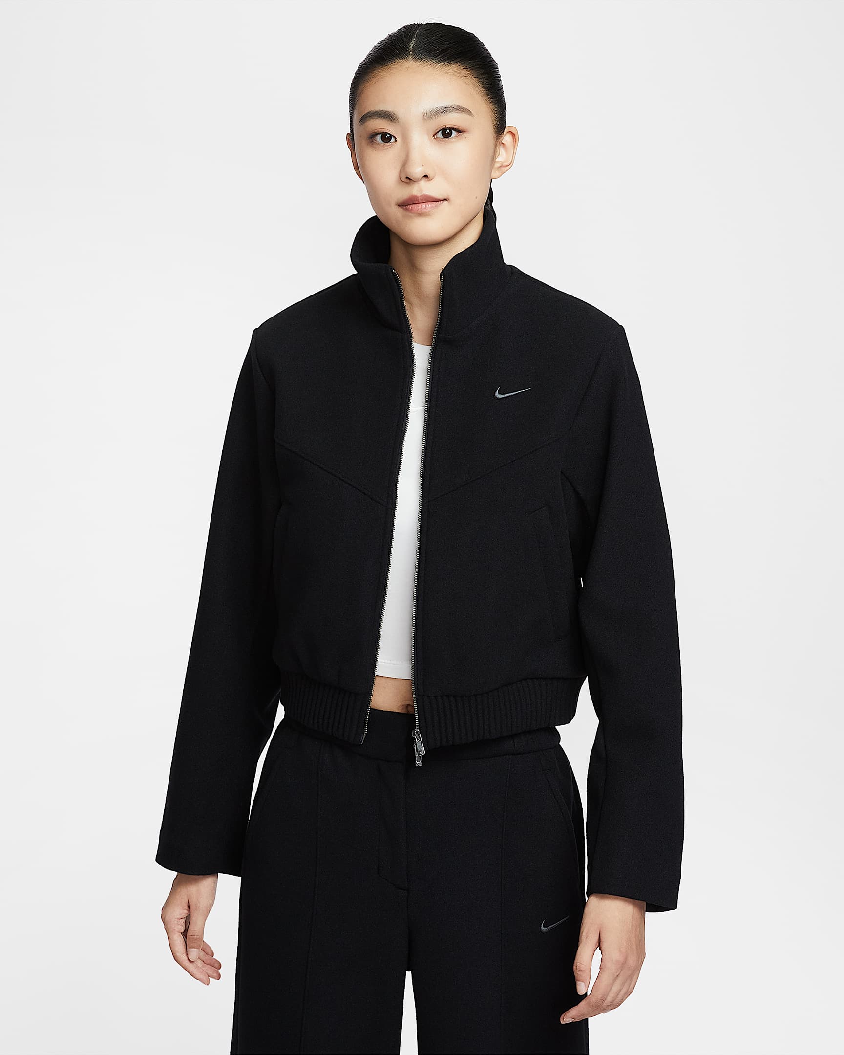 Nike Sportswear Windrunner 女子加绒精裁夹克 - 黑/煤黑