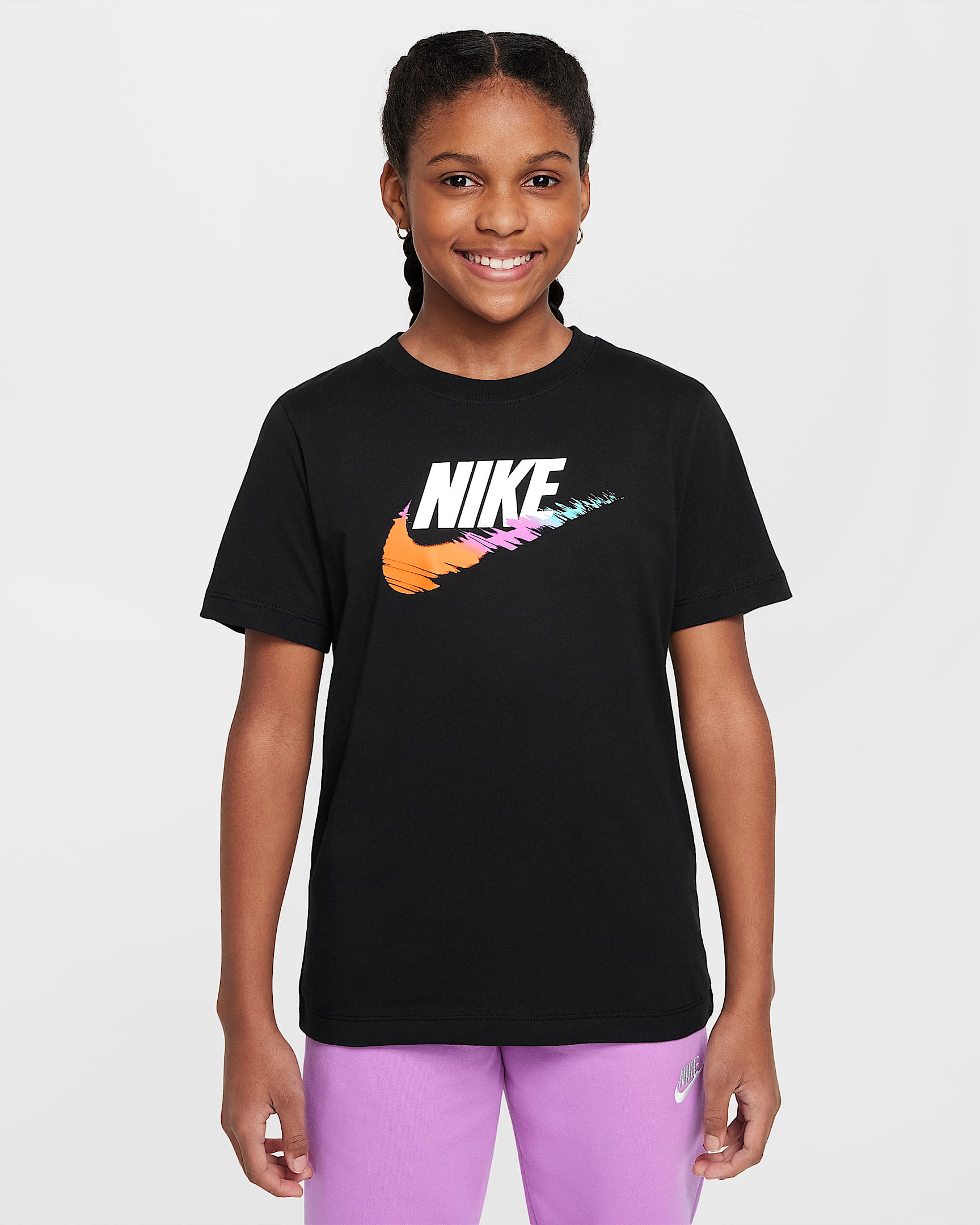 Nike Sportswear 大童T恤 - 黑