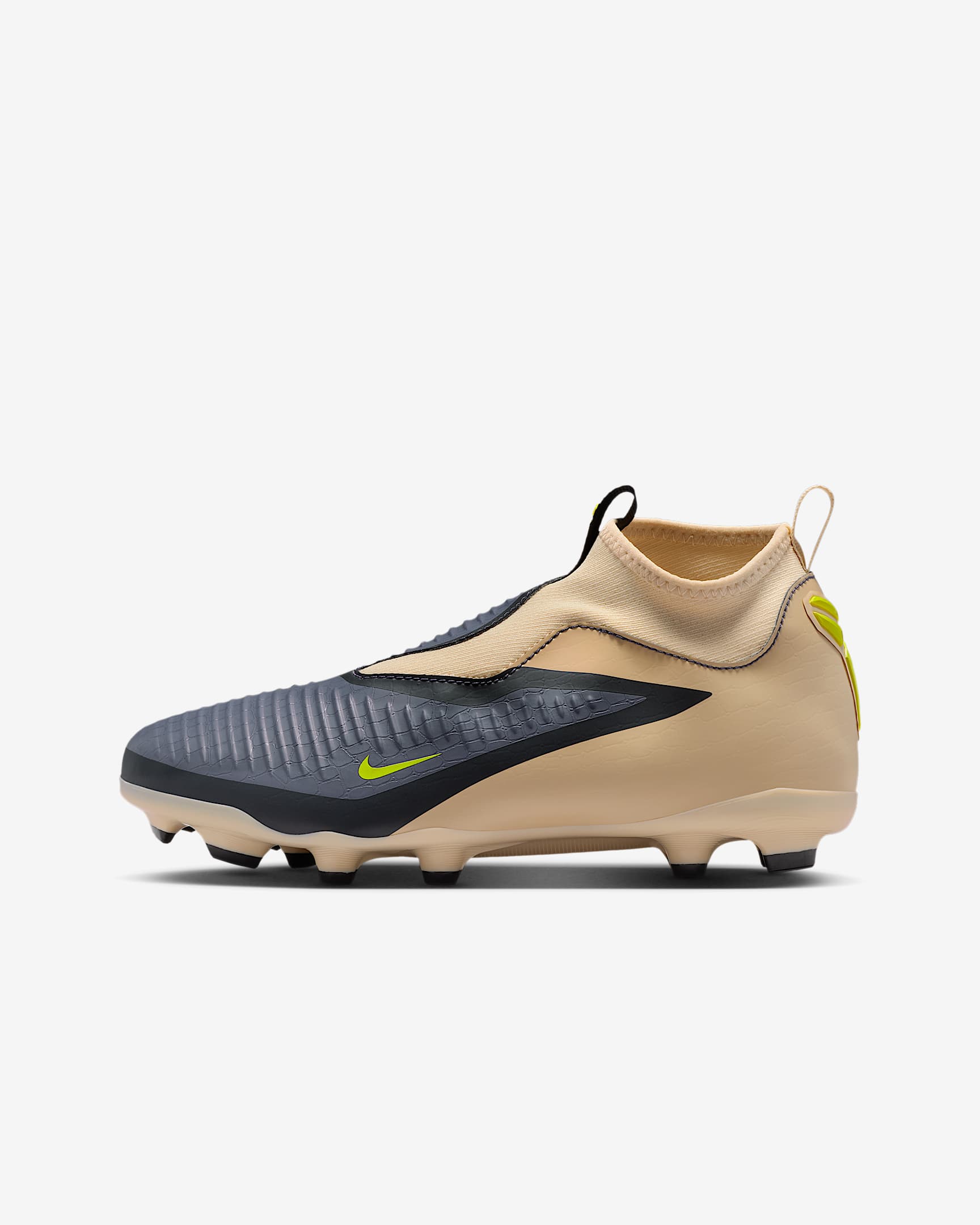 Kobe Jr. Phantom 6 High Academy 耐克暗煞系列科比大童 MG 多种场地高帮足球鞋 - 幻影灰白/黑