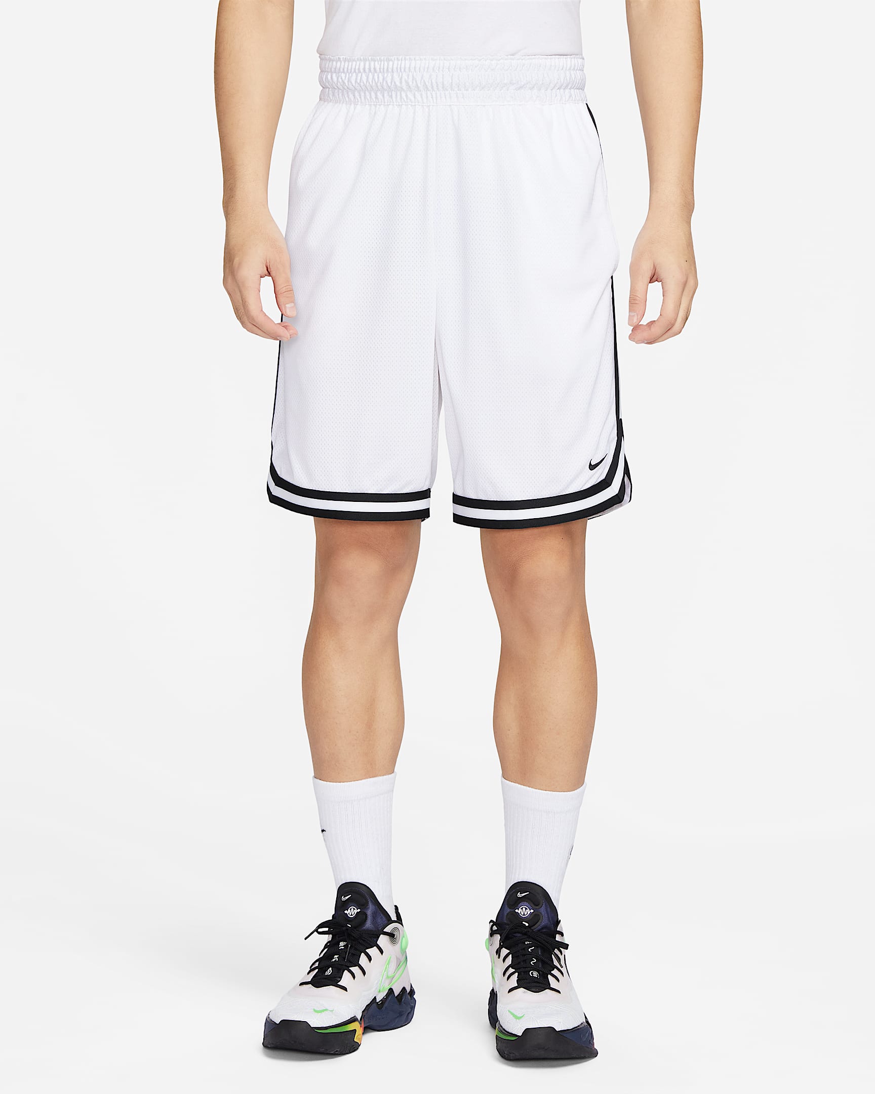 Nike DNA Dri-FIT 男子透气速干舒爽篮球短裤 - 白色/黑/黑