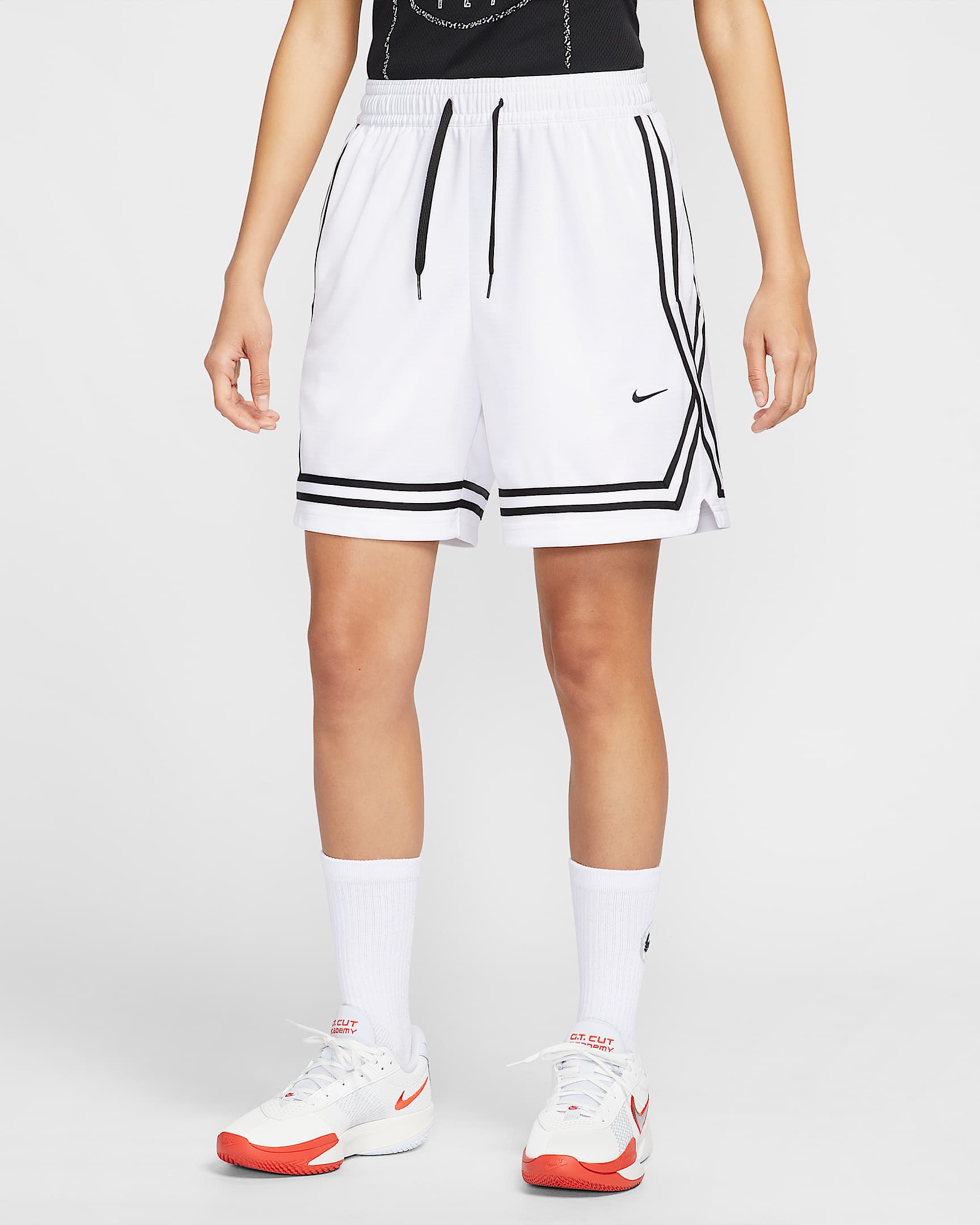 Nike Crossover Dri-FIT 女子透气速干篮球短裤 - 白色/黑/黑