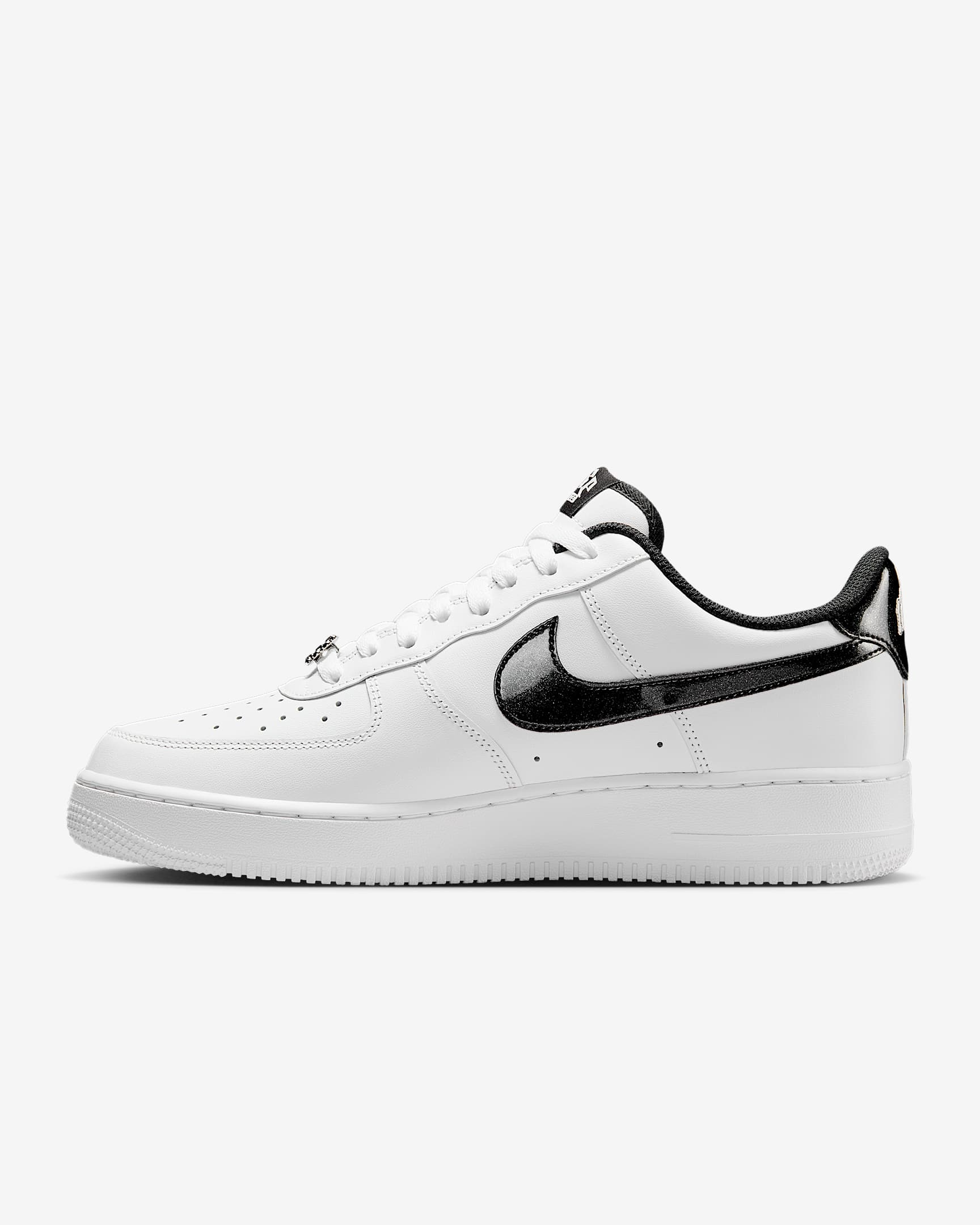 Nike Air Force 1 '07 LV8 男子空军一号运动鞋 - 白色/白色/黑