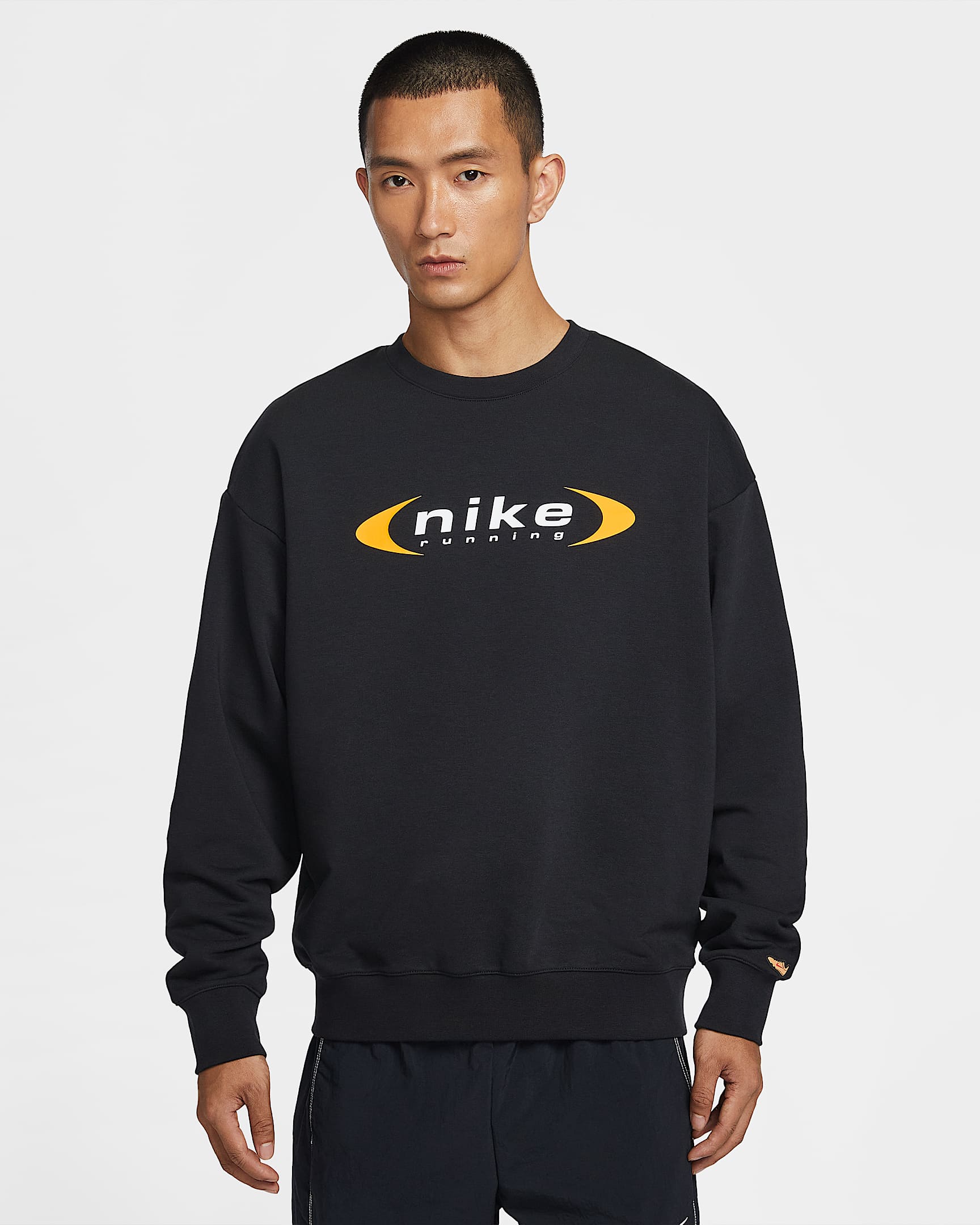 Nike Retro Dri-FIT 男子速干圆领跑步运动衫 - 黑