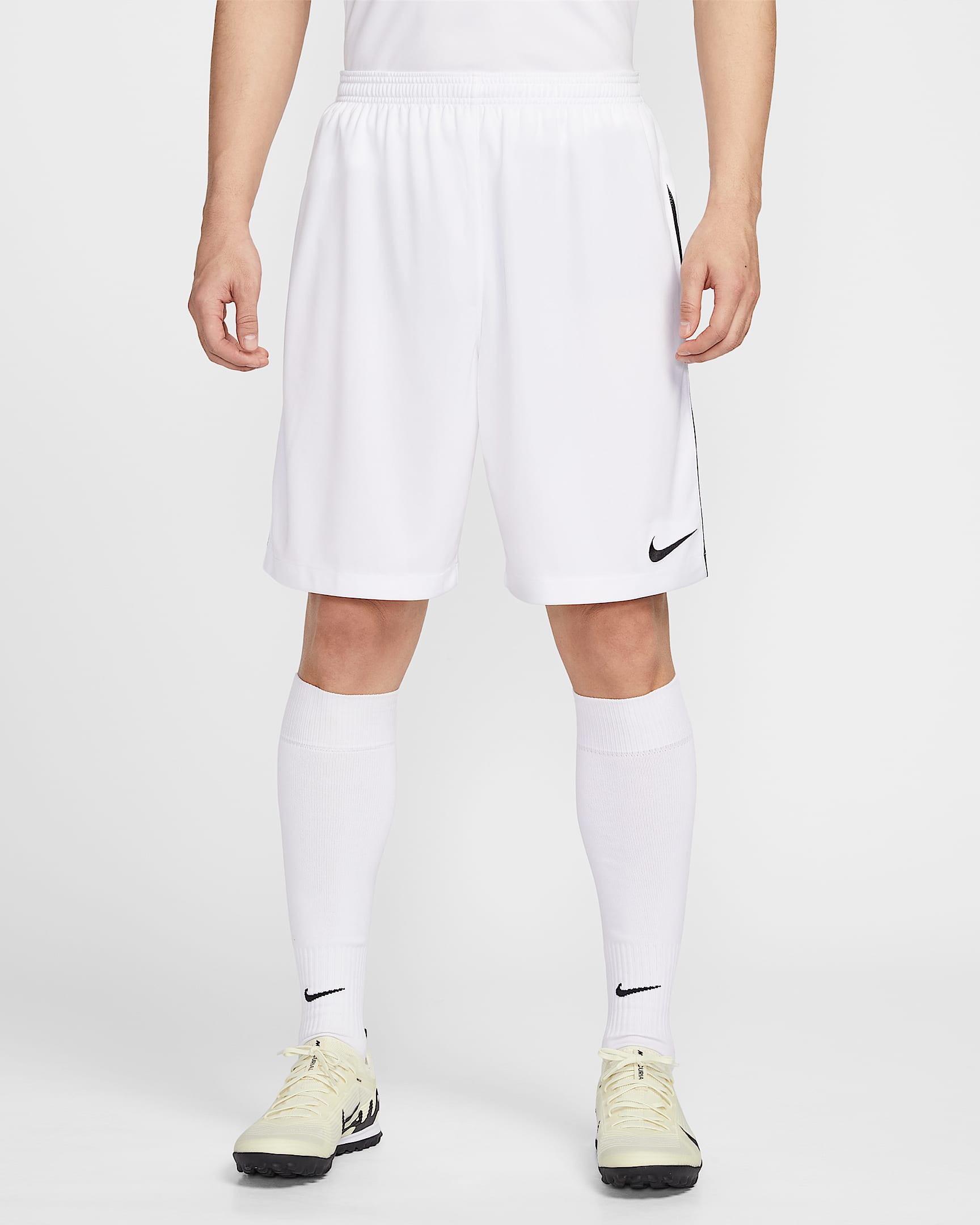 Nike Dri-FIT Legend III 男子速干针织短裤 - 白色