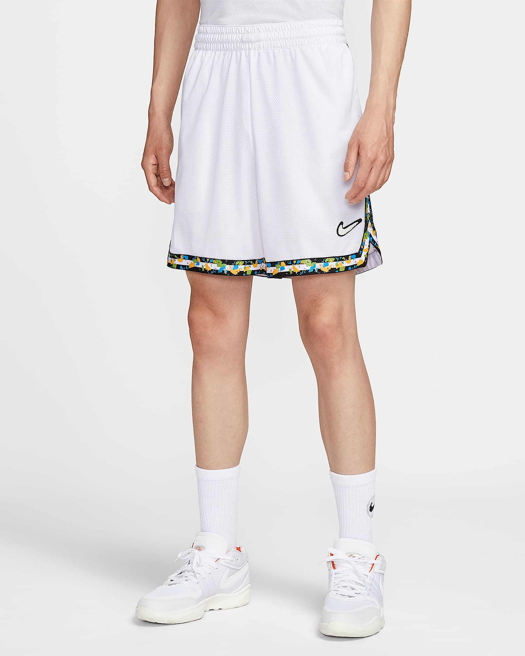 Nike DNA Dri-FIT 男子速干篮球短裤 - 白色