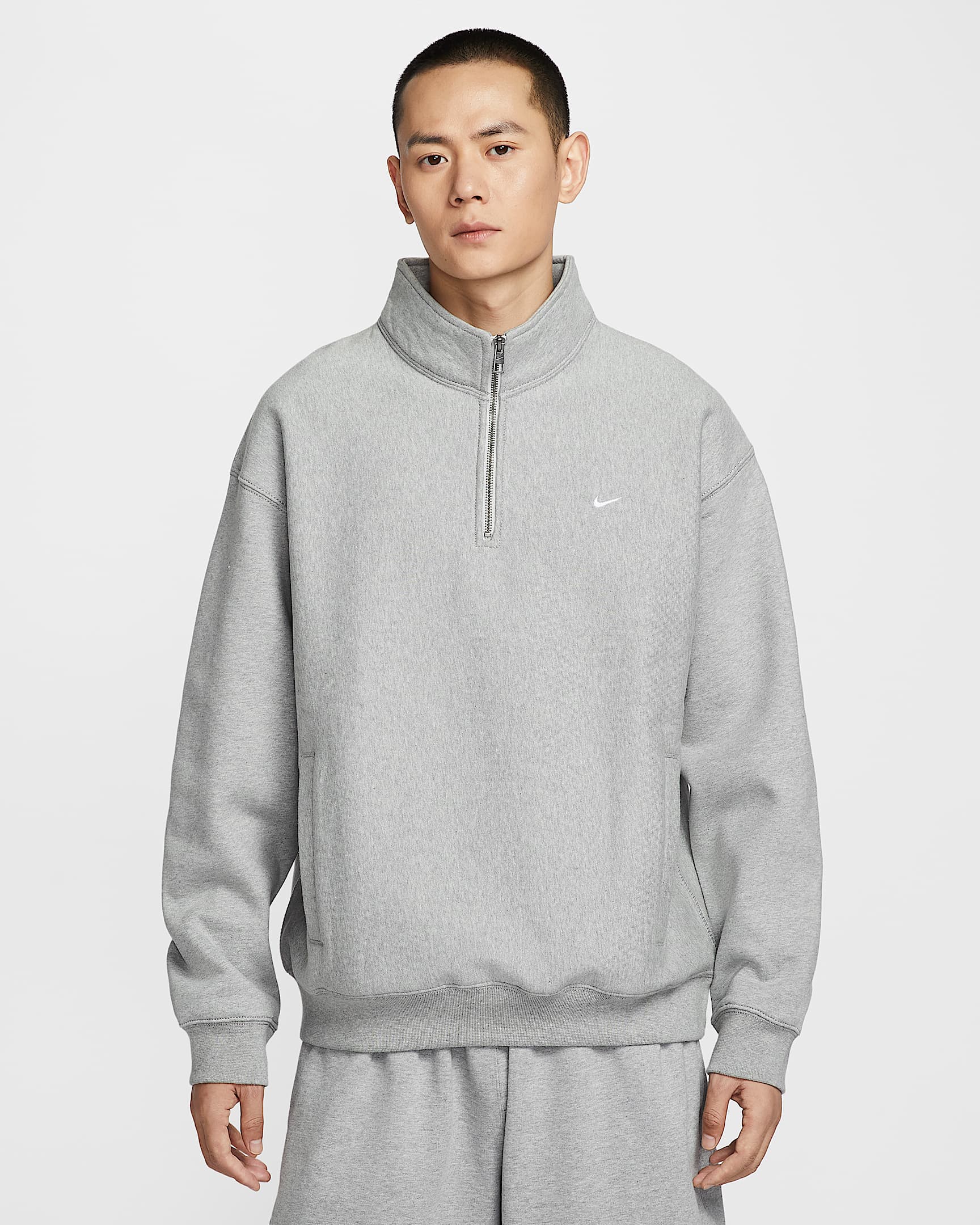 Nike Solo Swoosh 男子加绒上衣 - 调色暗灰/调色暗灰/白色