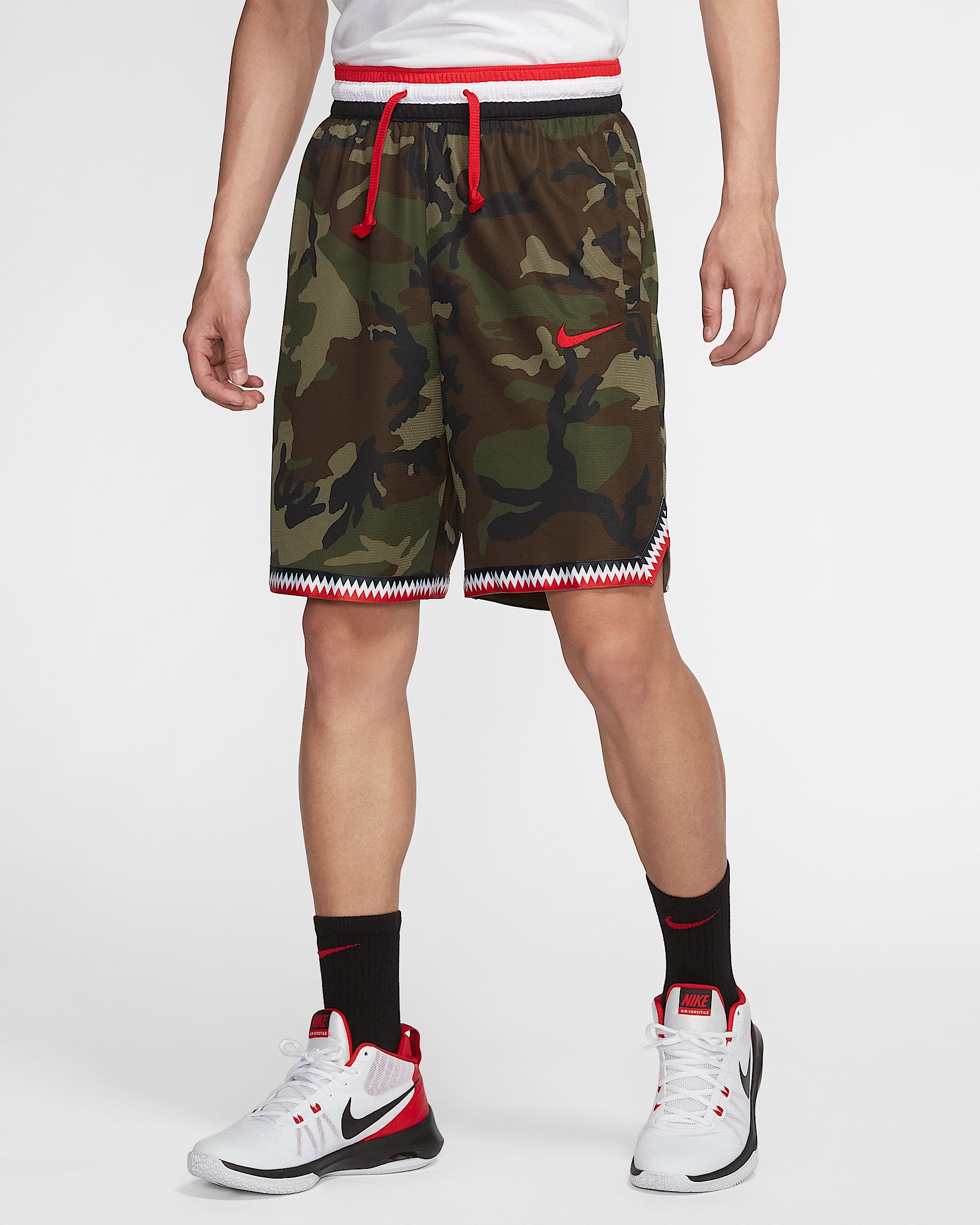 Nike Dri-FIT DNA 男子篮球短裤 - 中橄榄绿/大学红/大学红