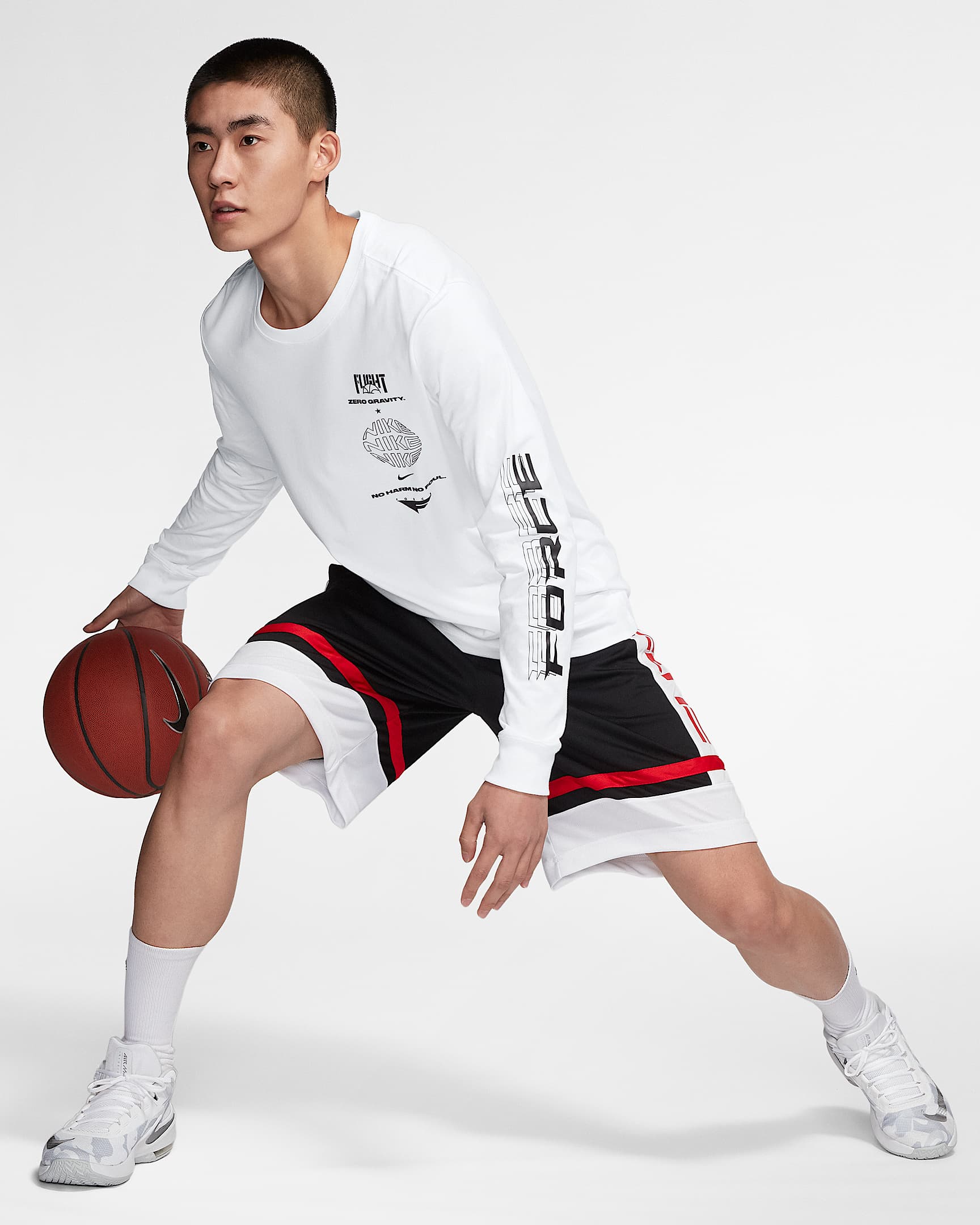 Nike 男子篮球T恤 - 白色/白色/黑