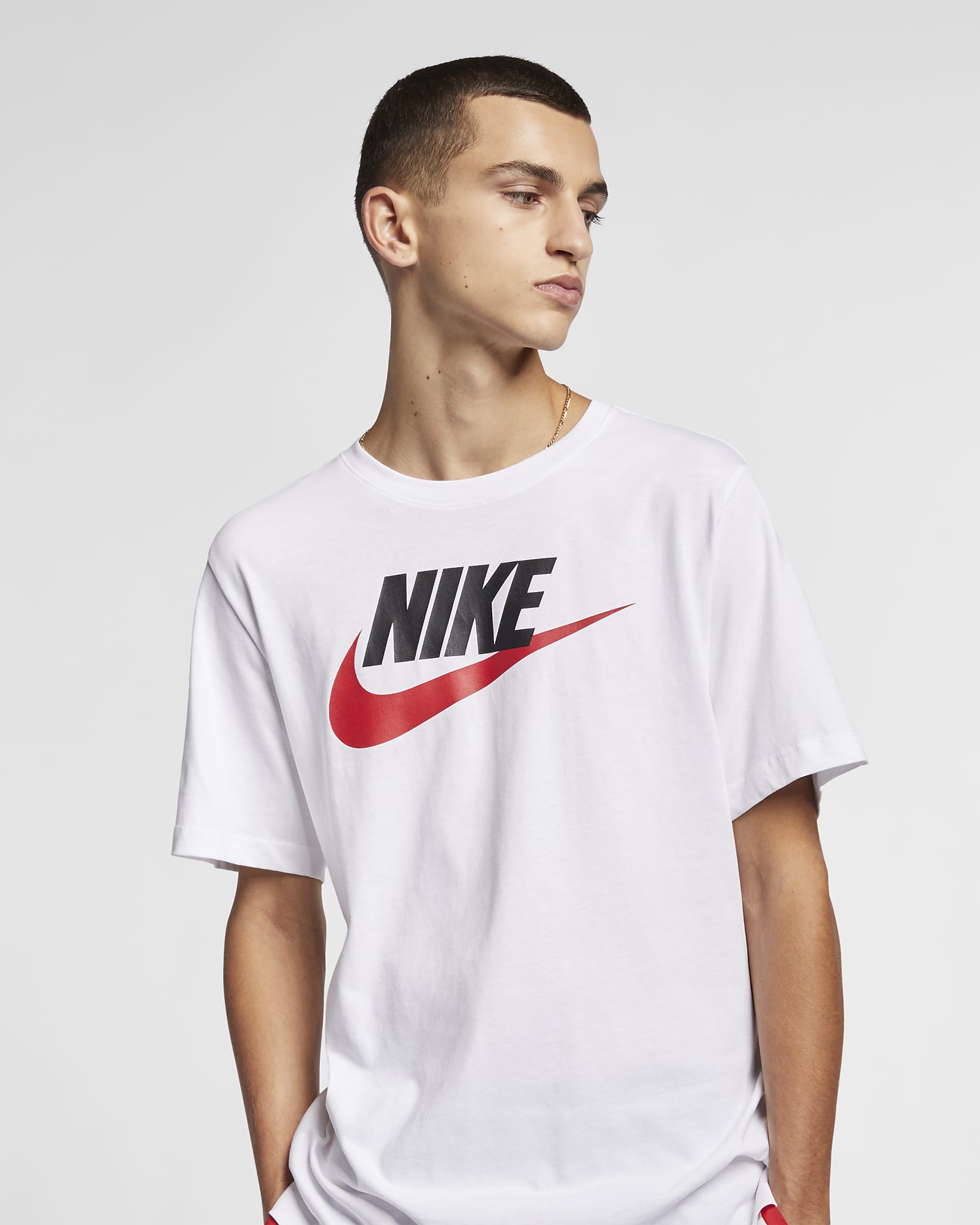Nike Sportswear 男子T恤 - 白色/黑/大学红
