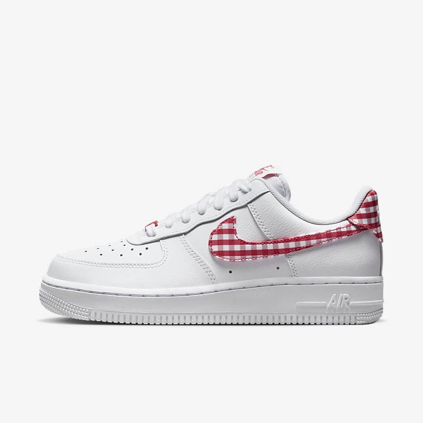 Nike Air Force 1 '07 SE 女子空军一号运动鞋-NIKE 中文官方网站