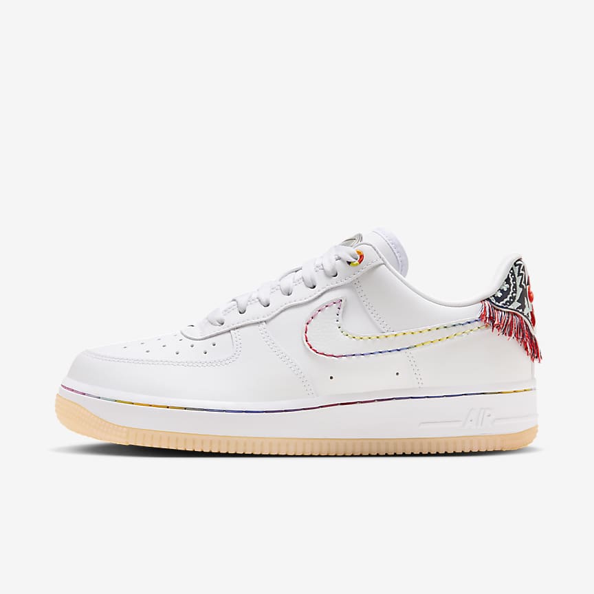 Nike Air Force 1 '07 SE 女子空军一号运动鞋-NIKE 中文官方网站