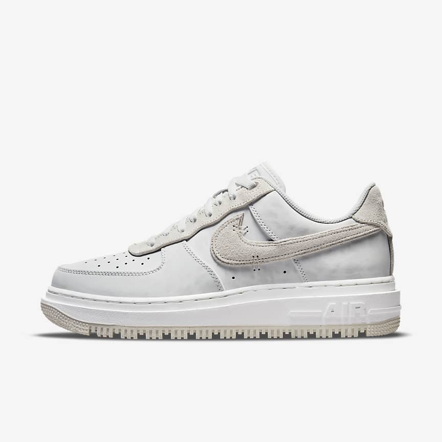 Nike Air Force 1 Luxe 男子空军一号运动鞋-NIKE 中文官方网站