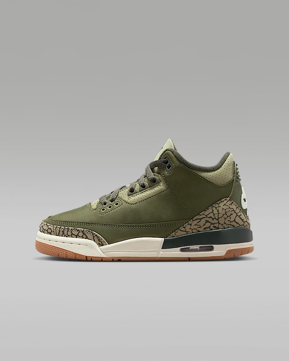 Air Jordan 3 Retro 复刻大童运动鞋 - 中橄榄绿/橄榄绿/帆白/红杉绿
