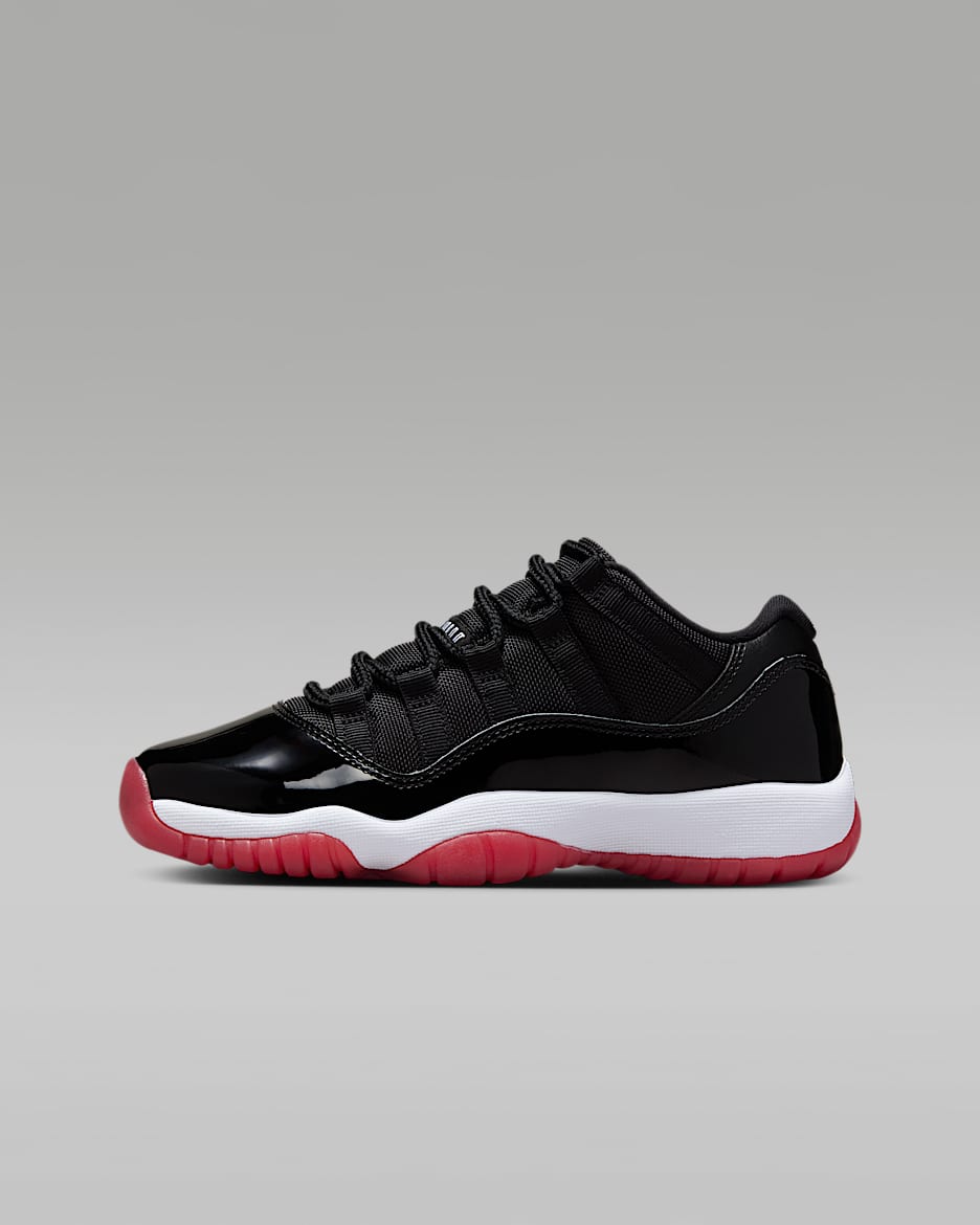 Air Jordan 11 Retro Low "Bred" 复刻大童运动鞋 - 黑/白色/校园红