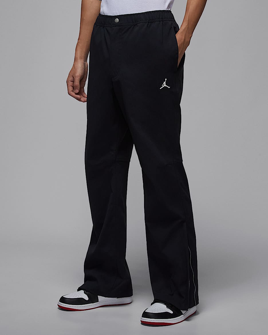 Jordan Flight Essentials 男子拒水防晒长裤 - 黑/帆白