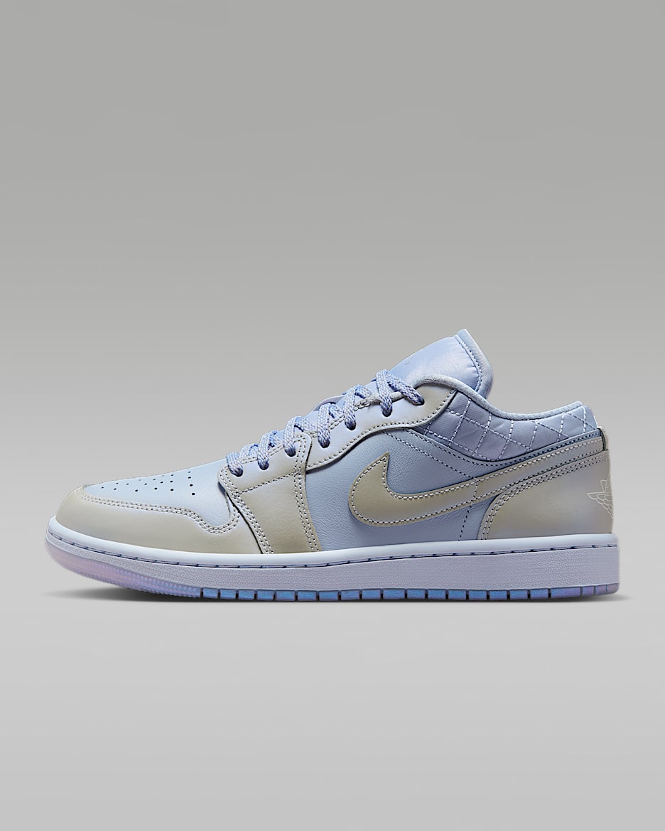 Air Jordan 1 Low SE 女子运动鞋 - 幻影/帆白/白金色