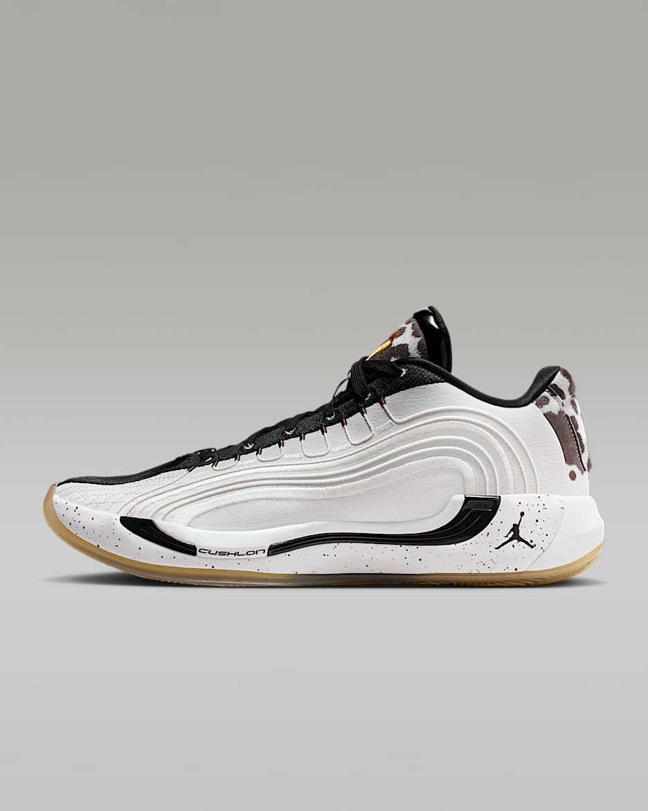 Luka 4 PF 东契奇男子篮球鞋 - 山峰白/峡谷黄/黑/松绿