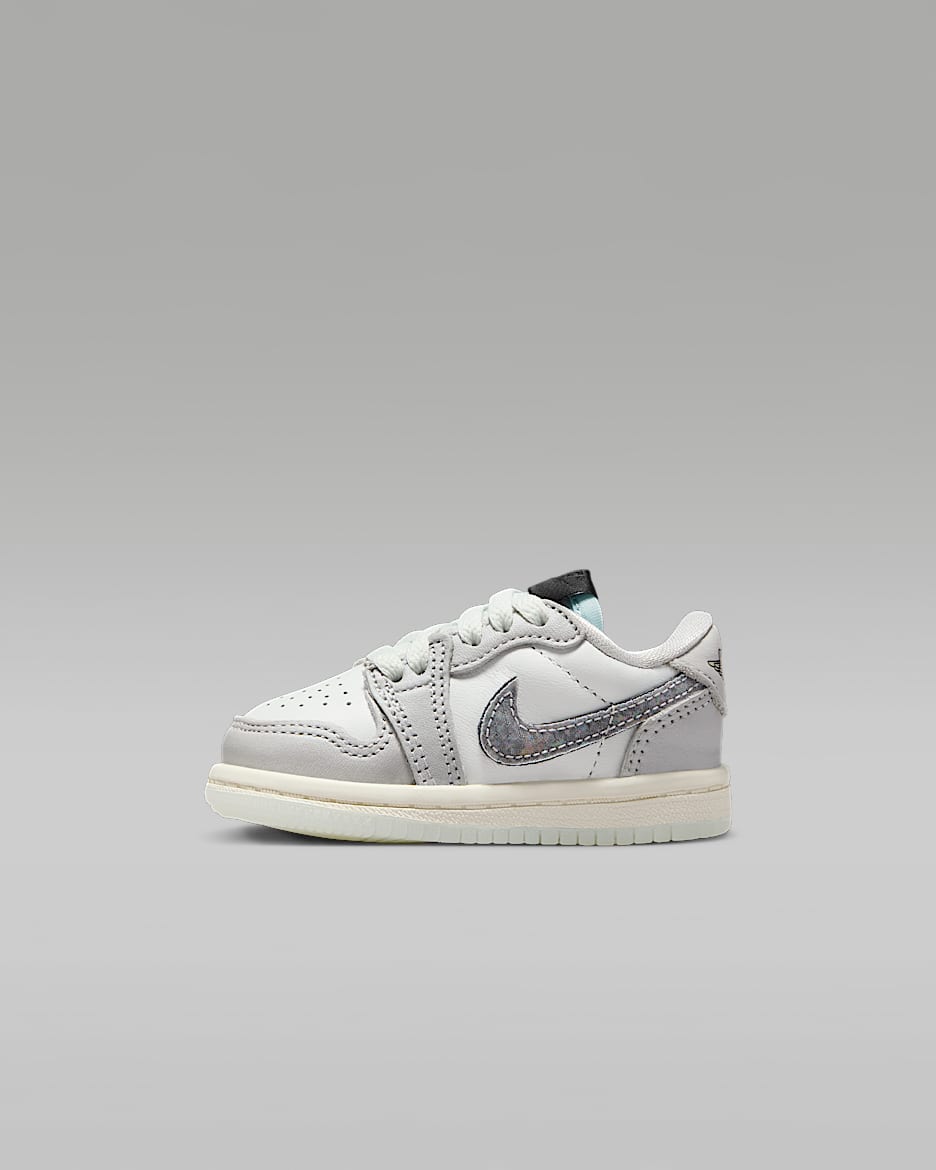 Jordan 1 Retro Low "CNY" 新年蜕变系列银蟒婴童运动鞋 - 山峰白/尘光子色/微绿/山峰白