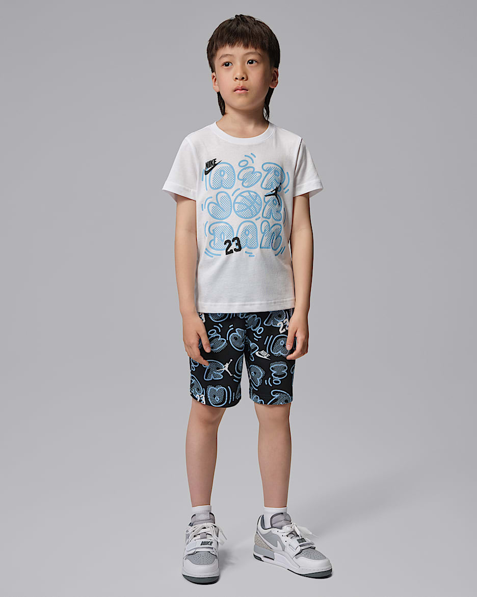 Jordan Movement Lines 幼童印花T恤和短裤套装 - 黑