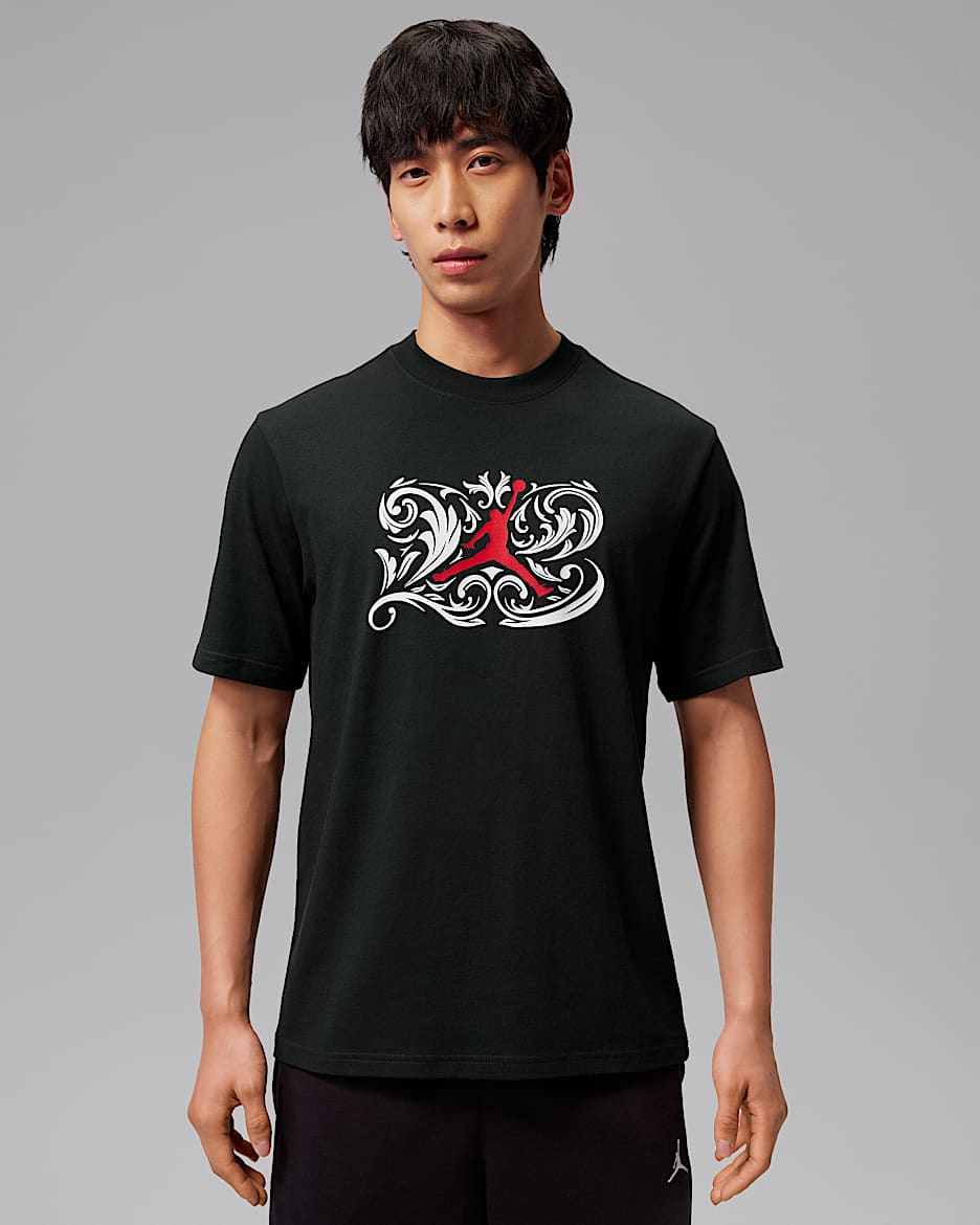 Jordan Sport Dri-FIT 男子速干短袖印花T恤 - 黑/大学红