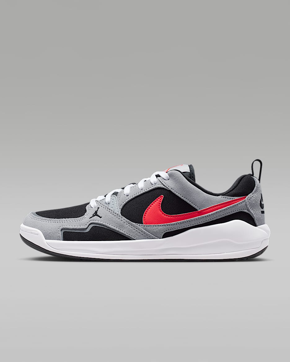 Jordan CMFT Era 舒释鞋男子运动鞋 - 黑/狼灰/白色/红外线红 23