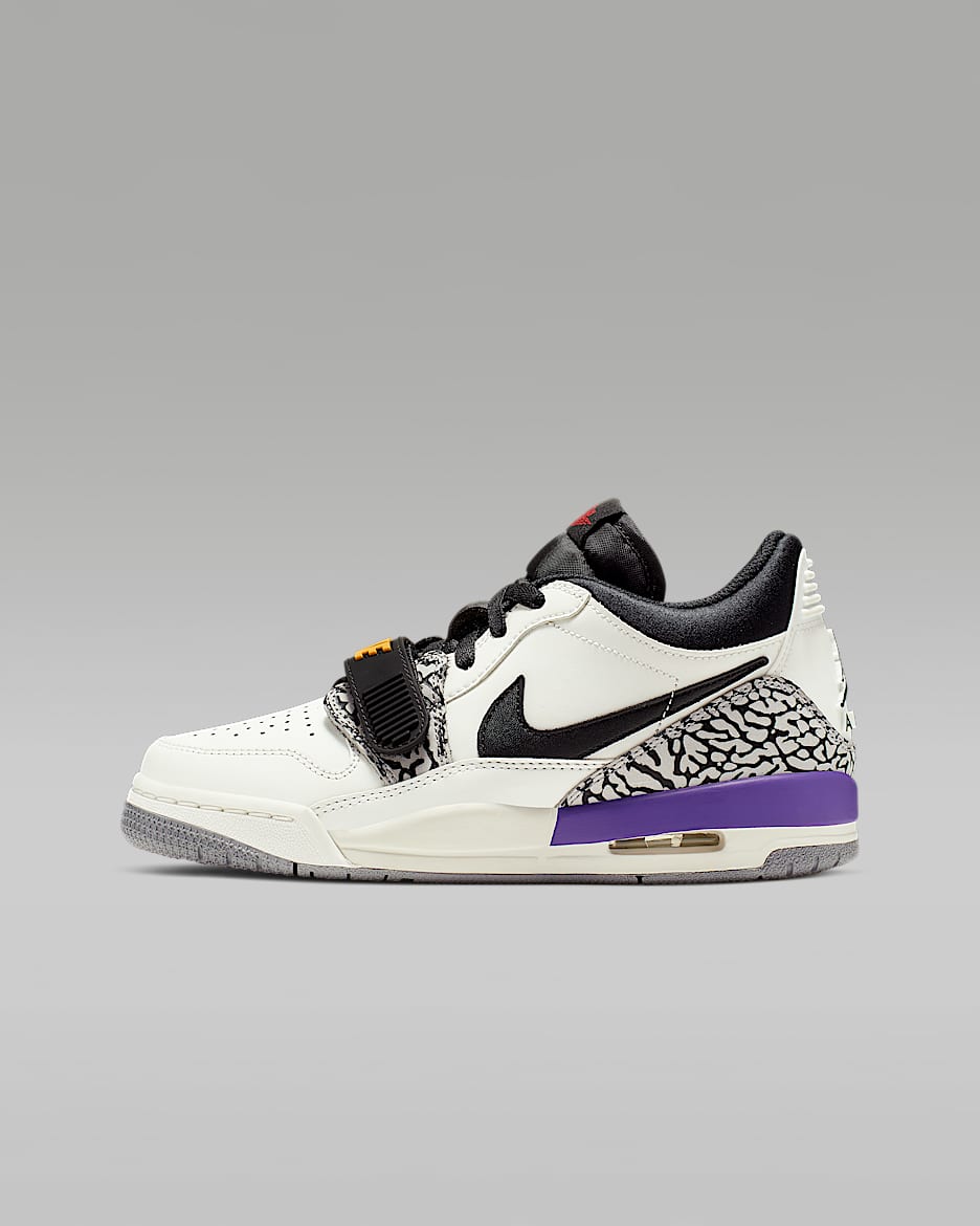 Air Jordan Legacy 312 Low 大童运动鞋 - 山峰白/黑/校园紫/校园红