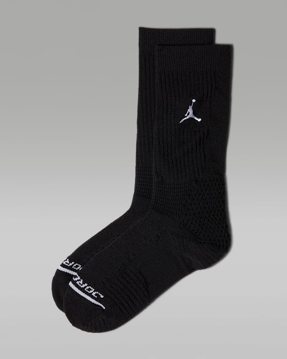 Jordan Elite 速干中筒运动袜(1 双) - 黑/白色