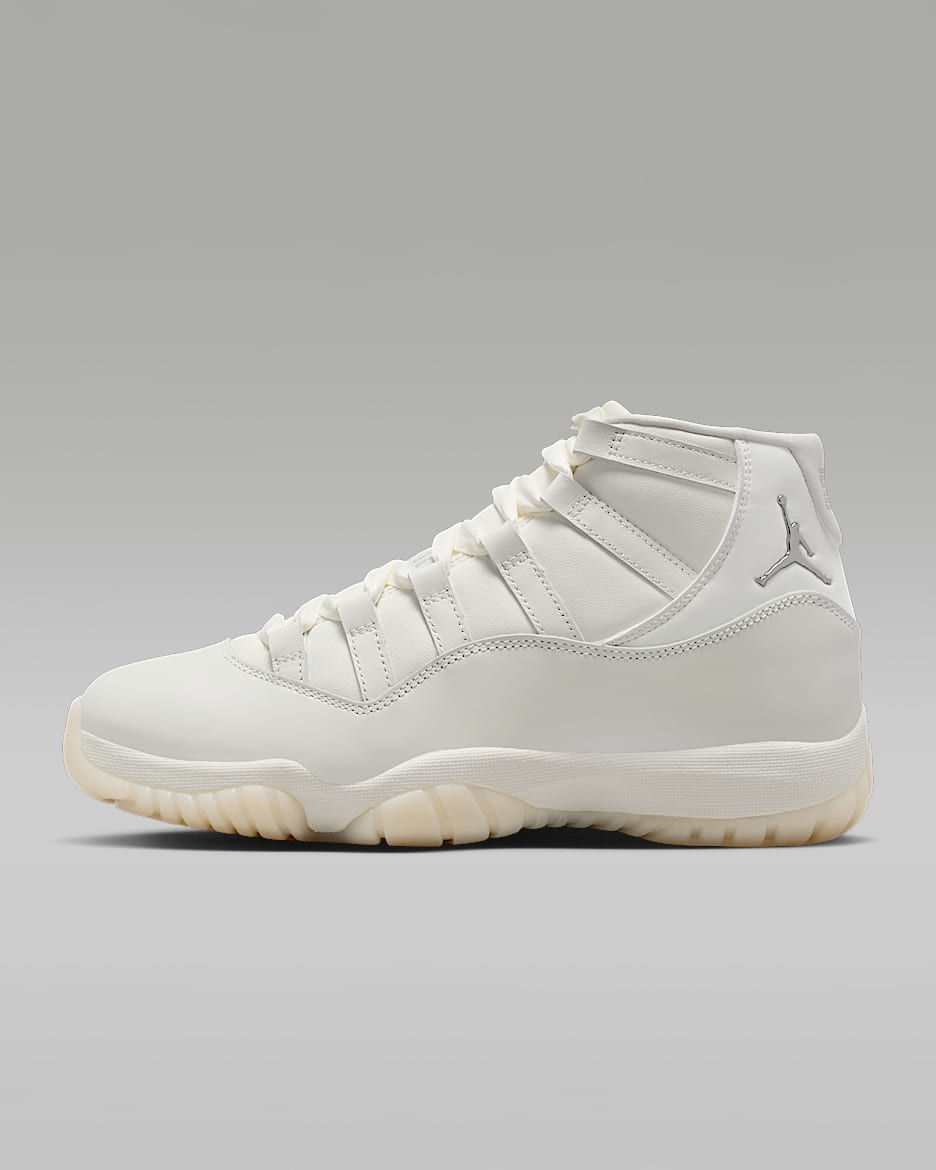 Air Jordan 11 Retro 复刻女子运动鞋 - 帆白/白色/金属银/珍珠灰