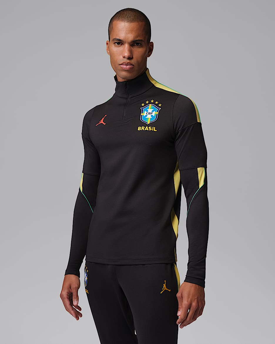巴西队 Strike Jordan Dri-FIT 男子速干足球针织训练上衣 - 黑/脉冲黄/红外线红 23