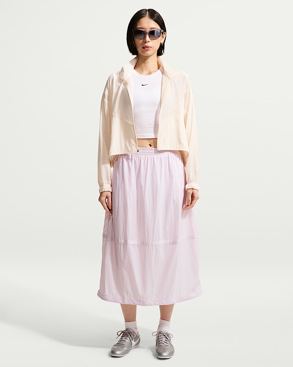 Nike Sportswear 女子 Oversize 风轻盈防晒拒水半身裙 - 浅紫丁香色/帆白