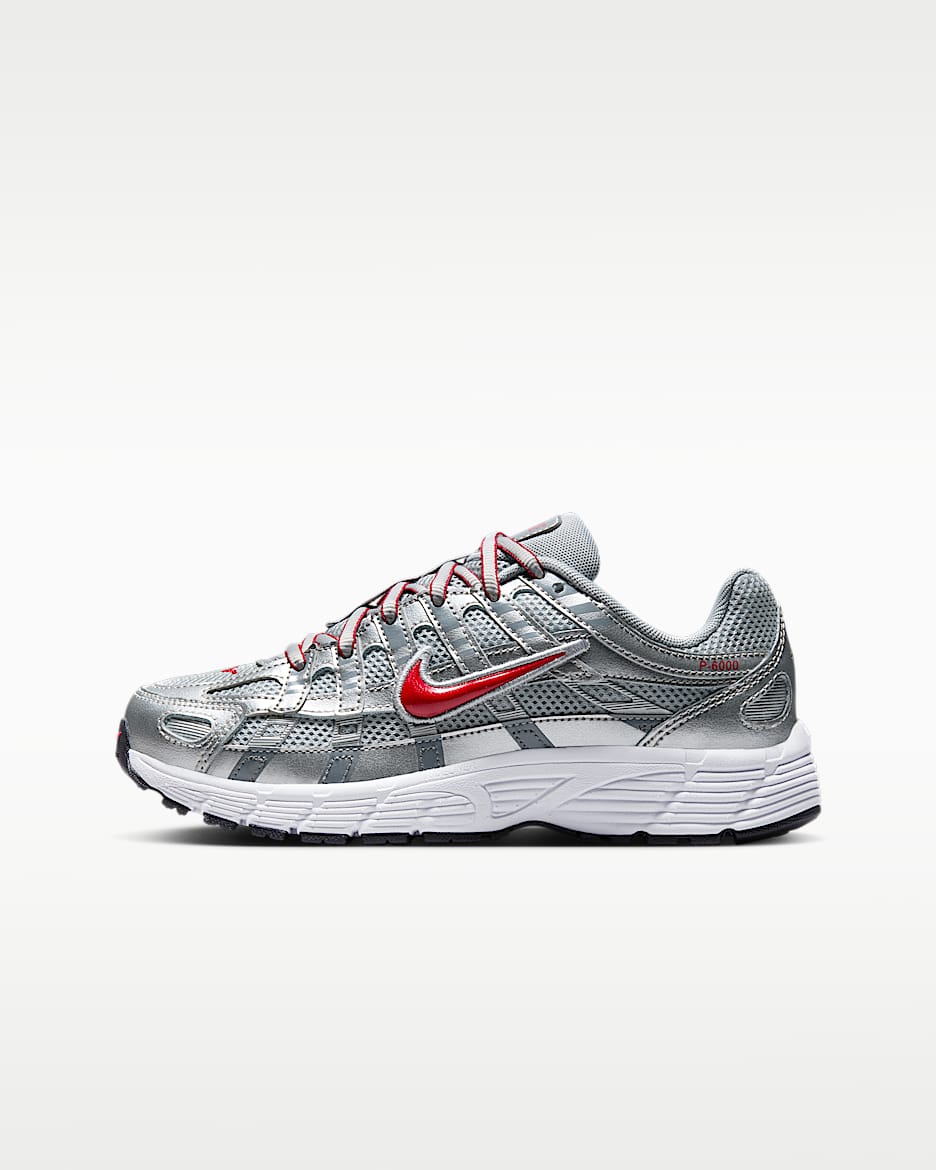 Nike P-6000 大童运动鞋 - 金属银/银/冷灰/健身红