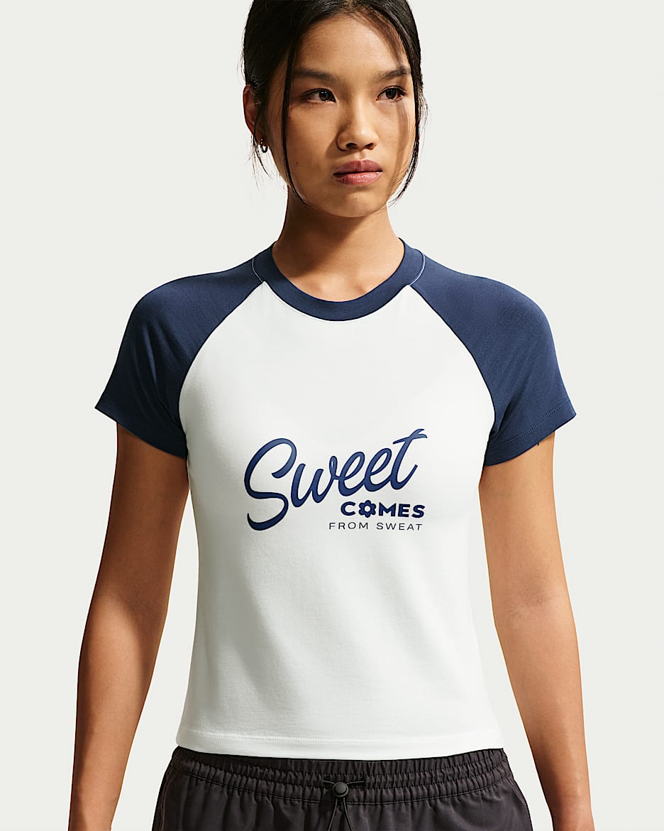 Nike Sportswear 女子T恤 - 帆白