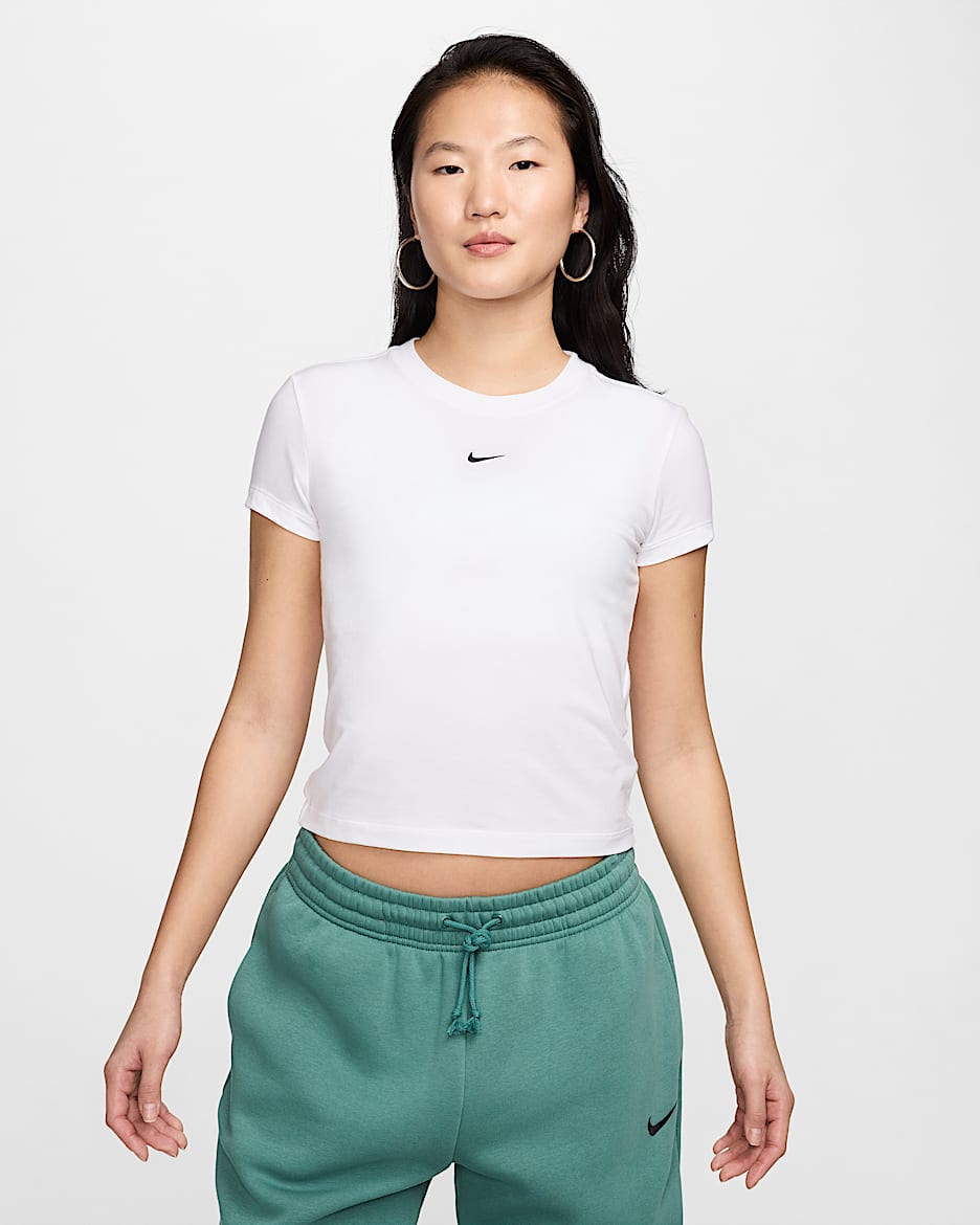 Nike Sportswear Chill Knit 女子短袖T恤 - 白色/黑