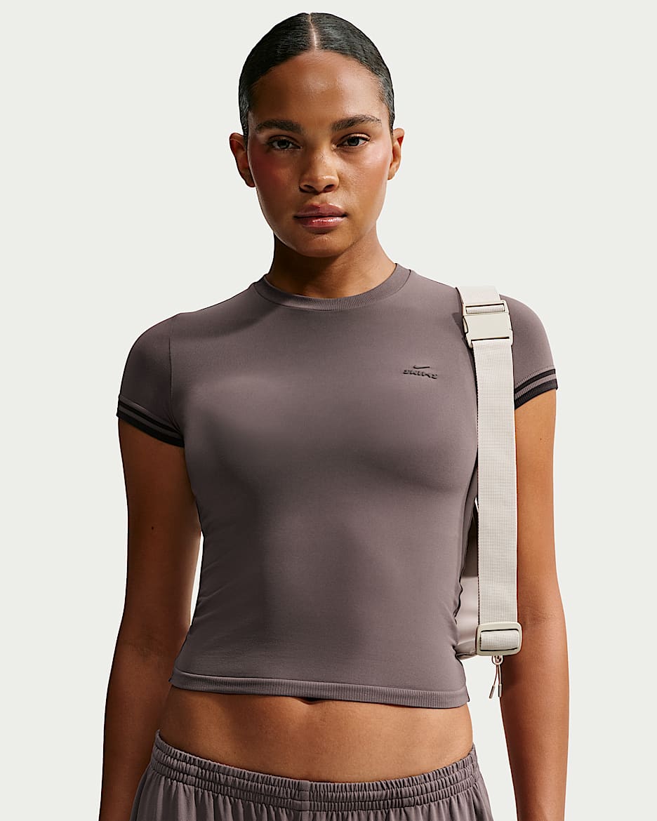 NikeSKIMS Stretch Knit 2.0 女子短袖短款圆领上衣 - NSKM Resin/NSKM Phoenix/NSKM Resin
