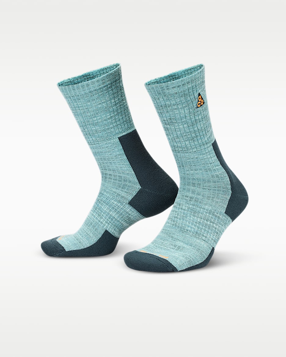 Nike ACG Everyday 舒适中筒运动袜(1 双) - 加农绿/土绿/泡沫薄荷绿/马拉喀什橙