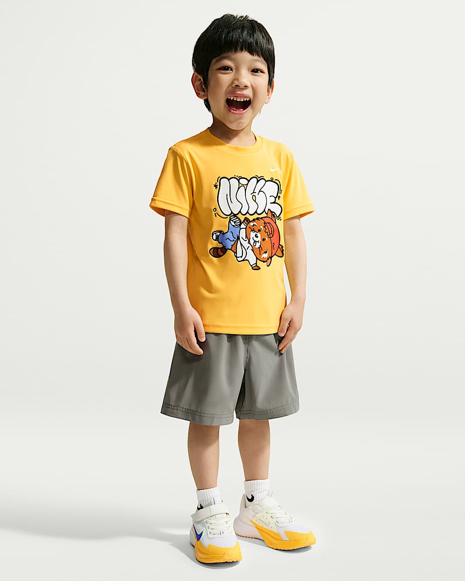 Nike Red Panda 婴童速干短袖T恤和短裤套装 - 烟灰