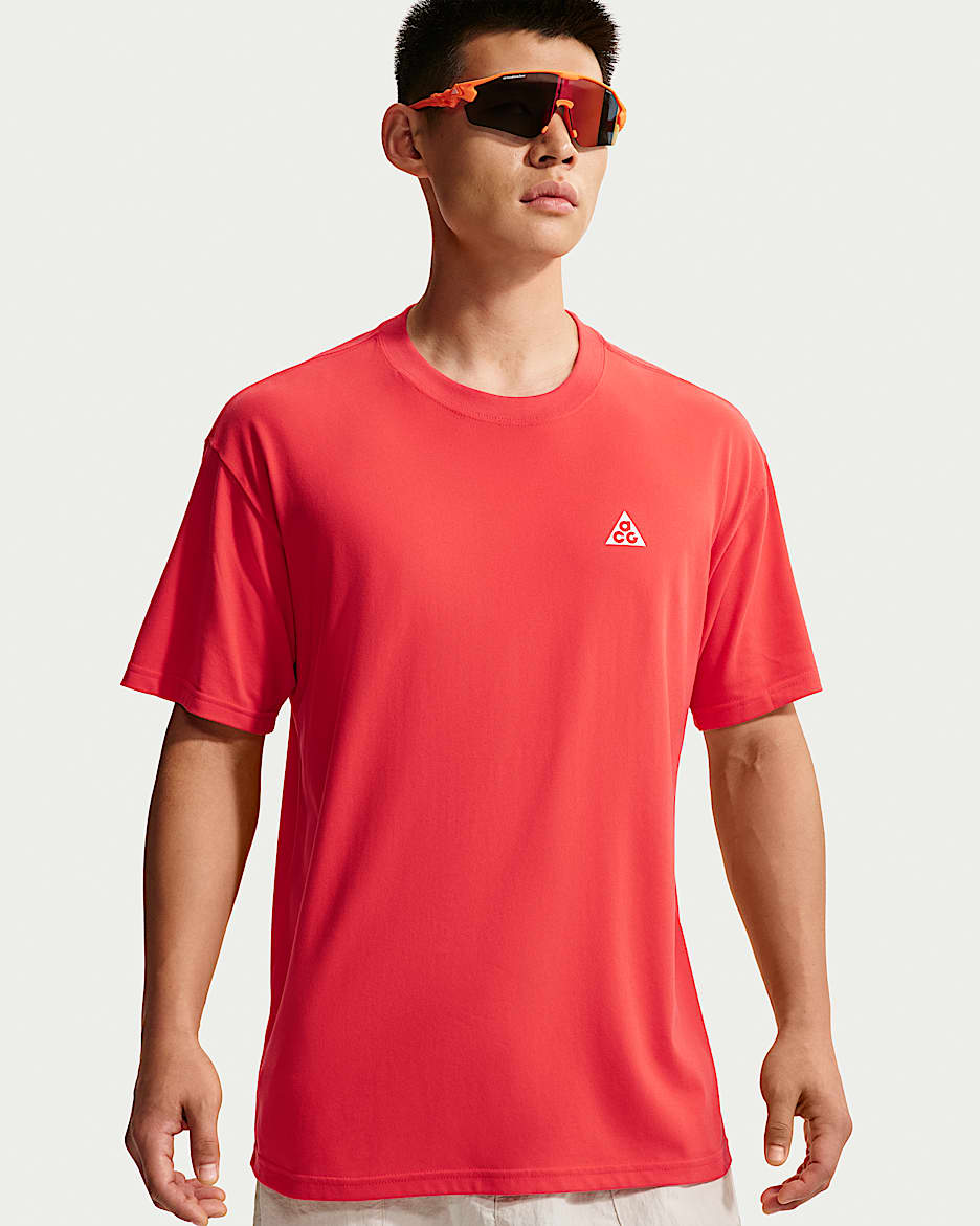 Nike ACG Dri-FIT 男子速干短袖T恤 - 浅深红