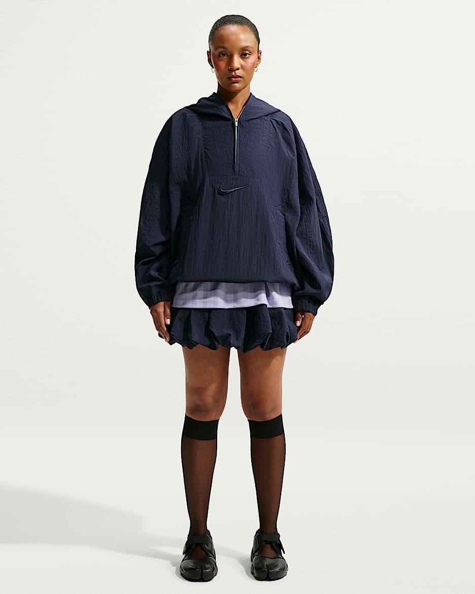 Nike Runway 女子轻便型裤裙 - 黑蓝